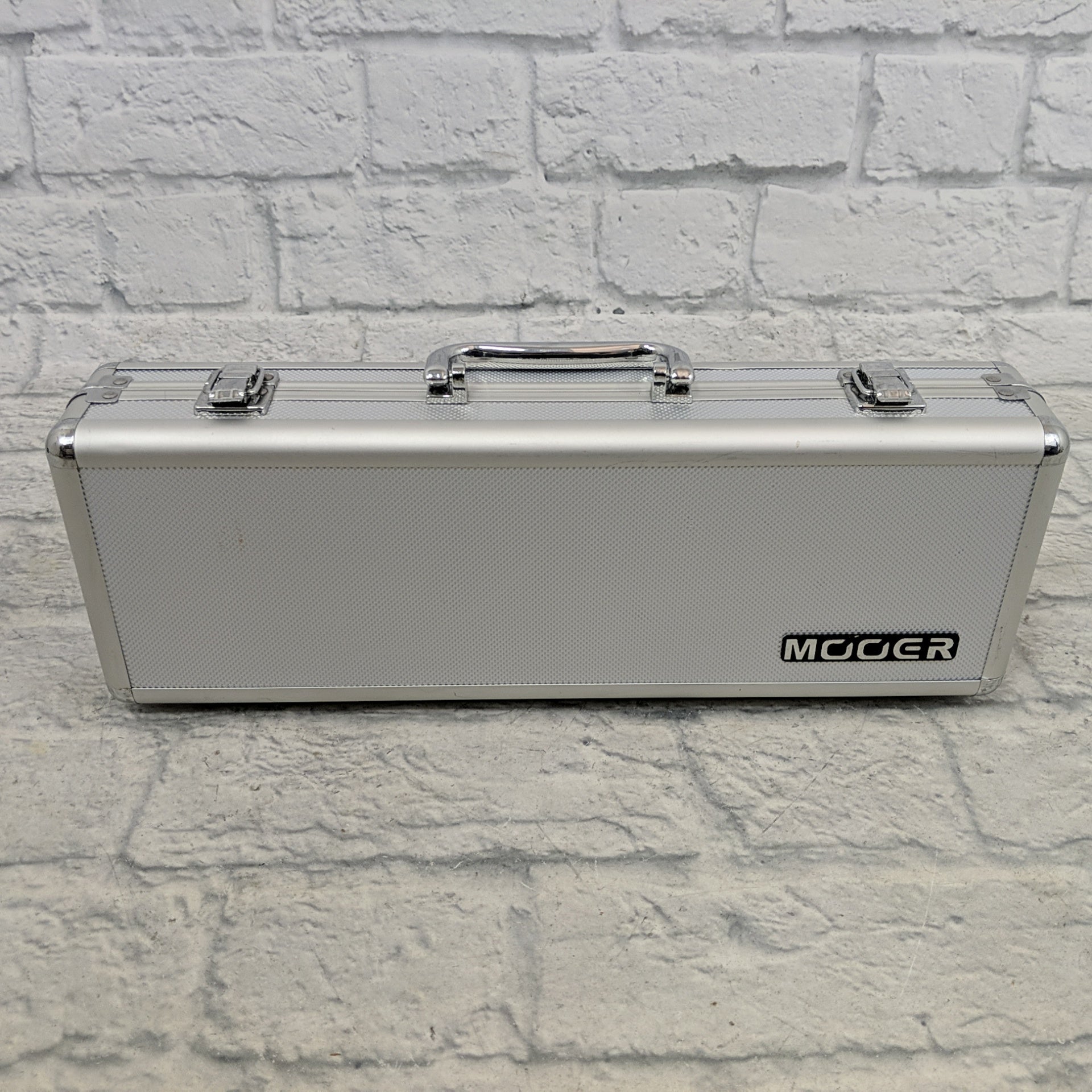 mini mobra cu pedale Mooer Firefly M6 Mini Pedal Case - Holds 6 Pedals