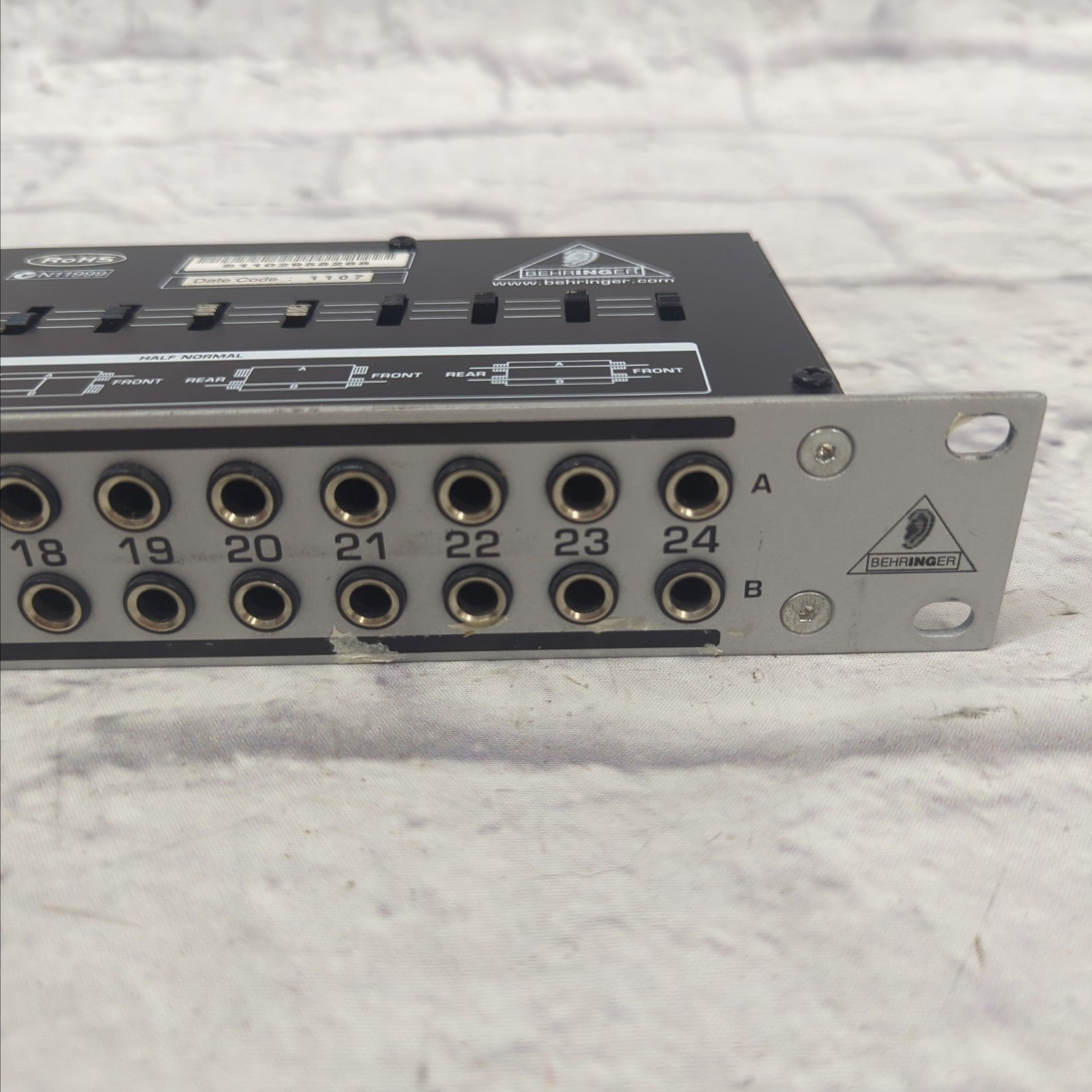 Behringer Ultra Patch Pro PX3000 Rack Patchbay