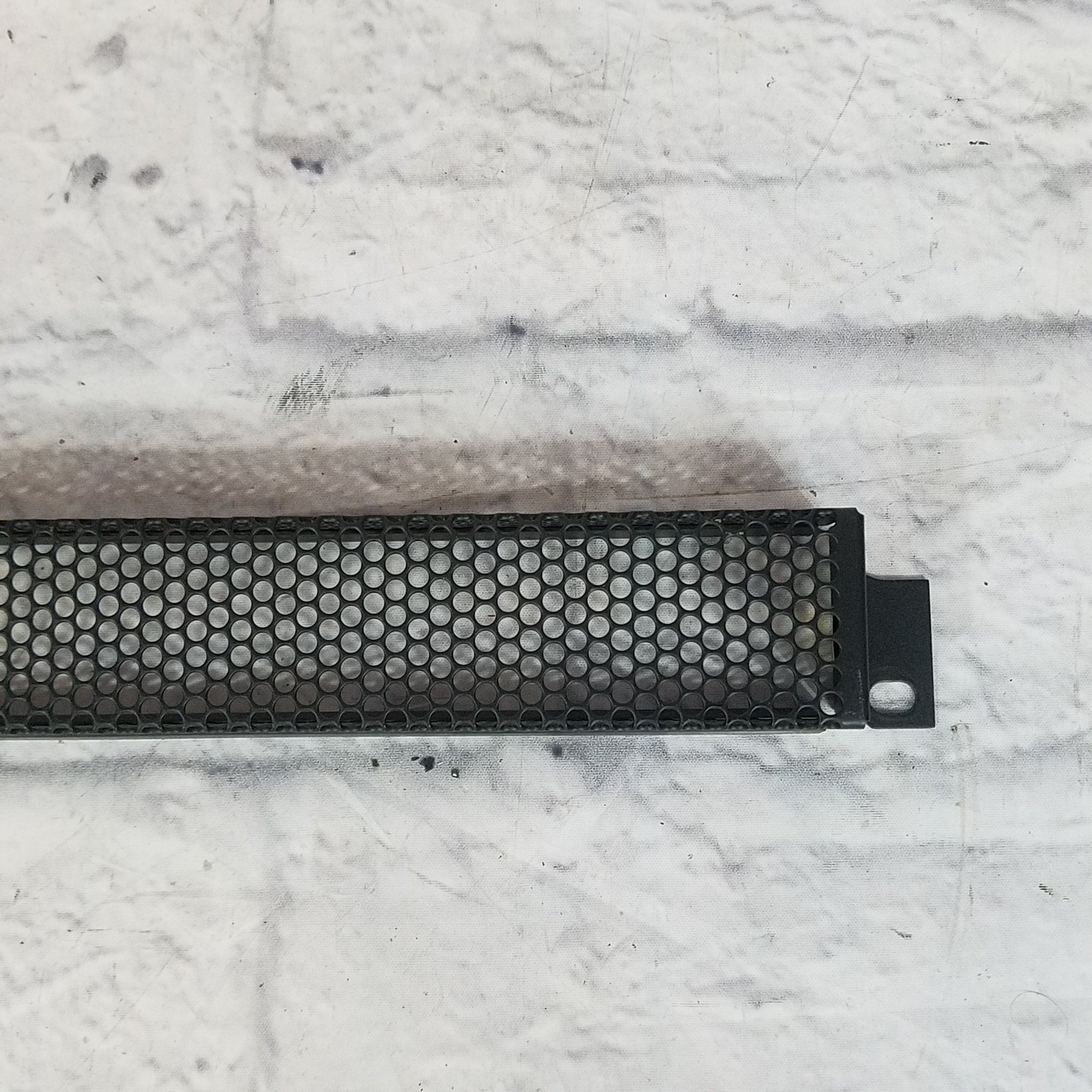 Middle Atlantic 1U Space Cover