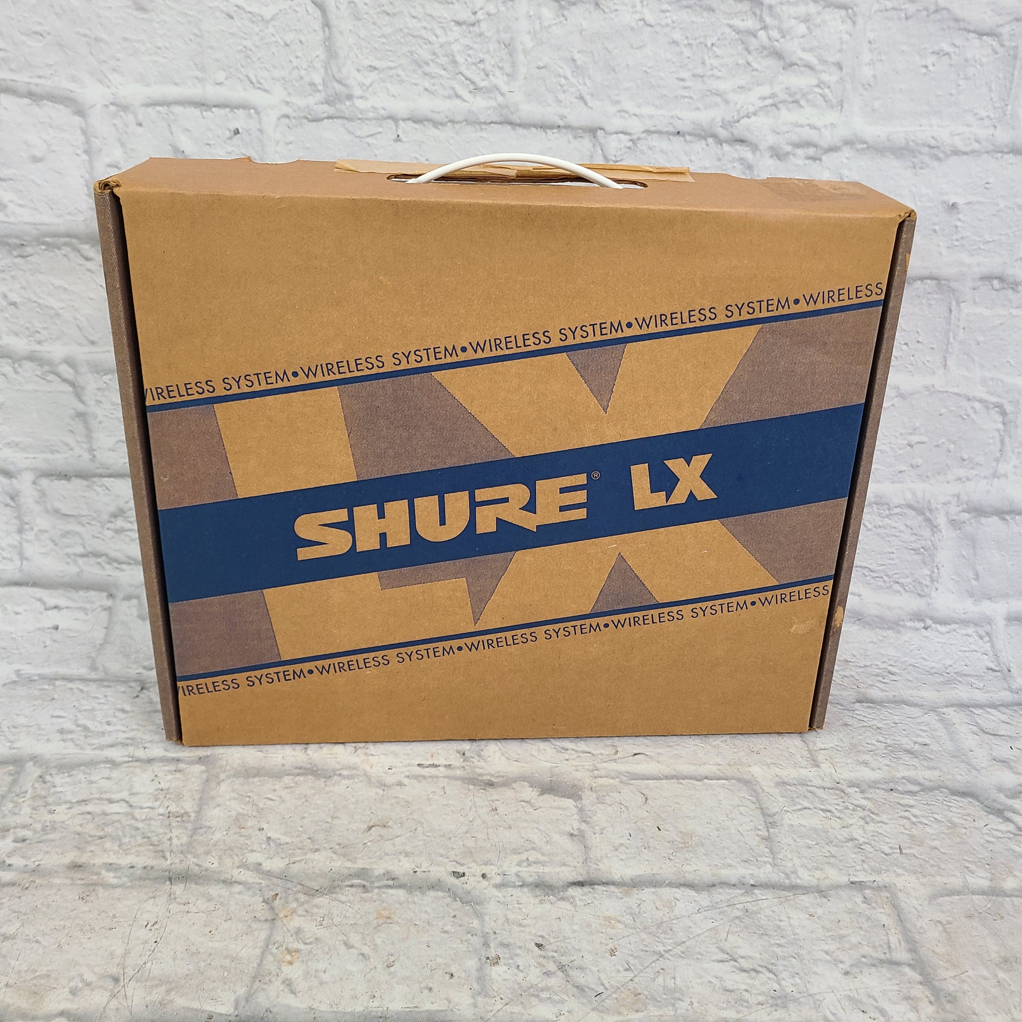 Shure LX14/84 - AD Wireless Mic System