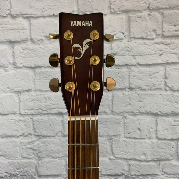 Yamaha F-335 Dreadnought Acoustic Guitar - Evolution Music