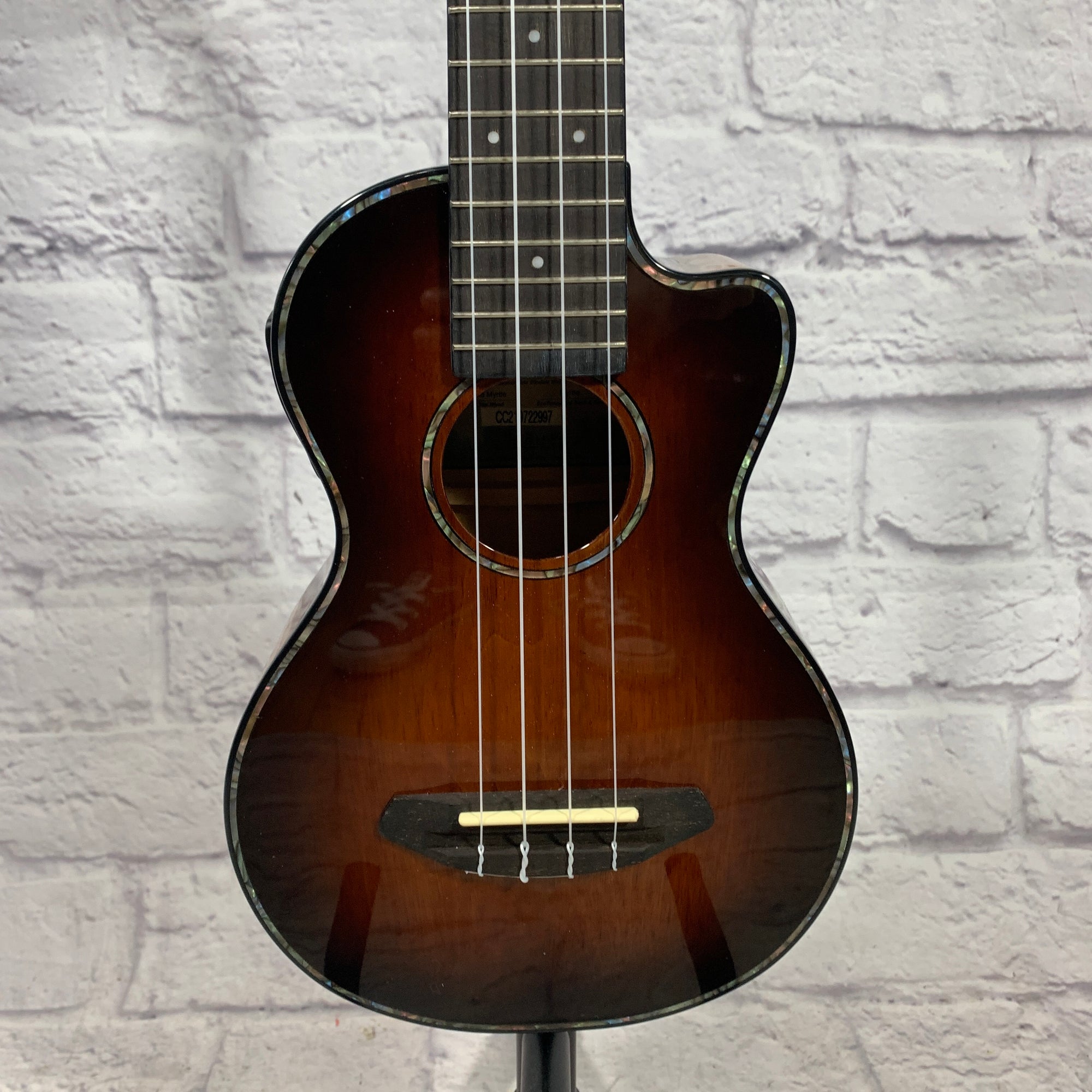 Breedlove EX S Concert UKE BO CE Ukulele