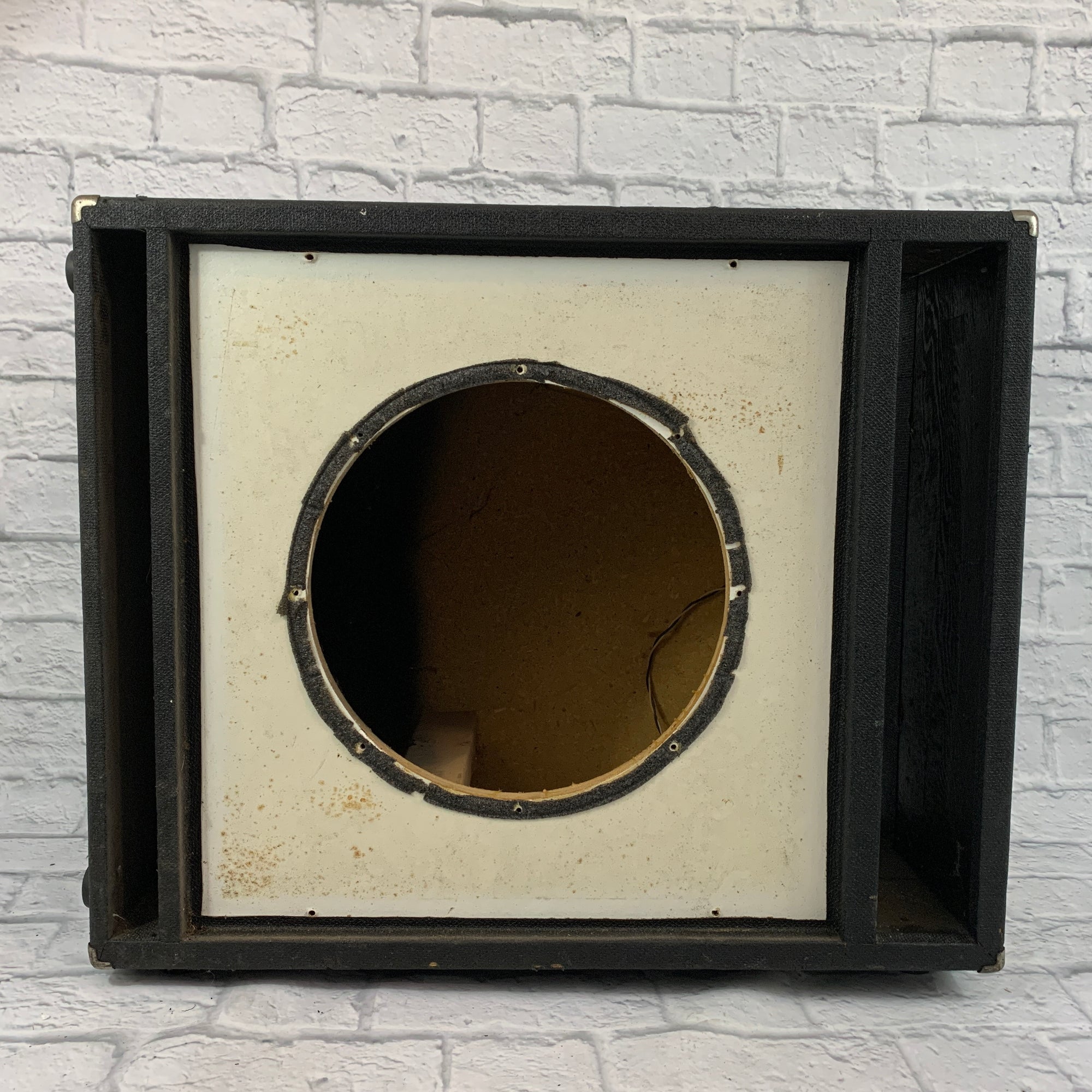 Unloaded Single 15" Speaker Cabinet