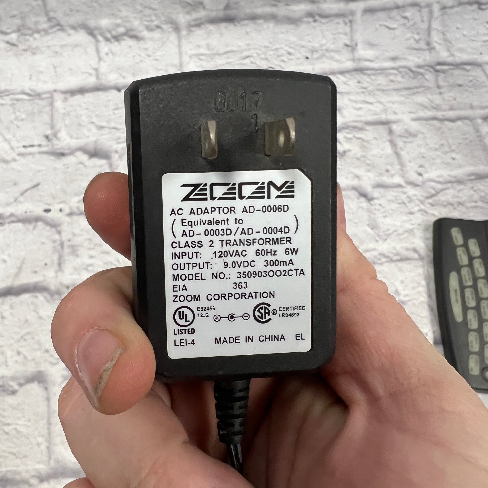 Zoom RT-123 Electronic Drum Machine