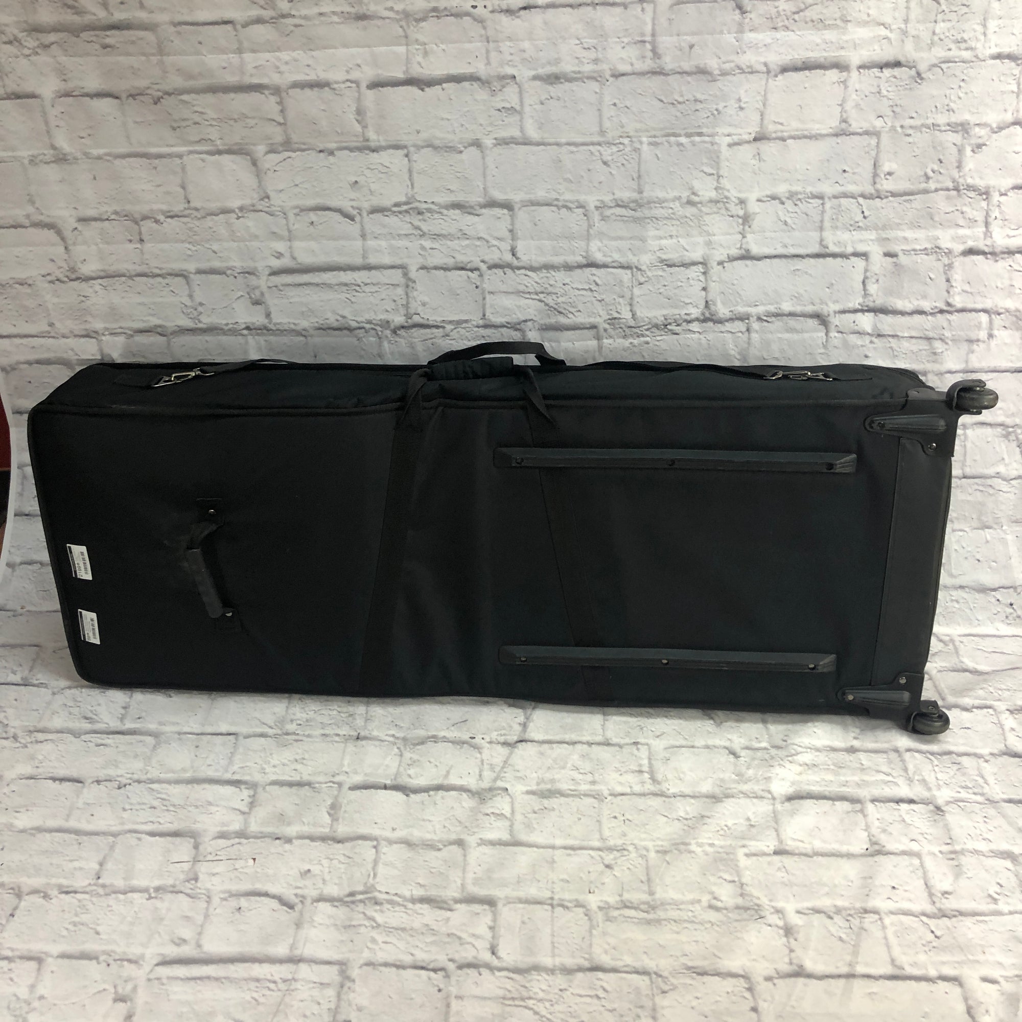 Road Runner Highway Series 76 Key Padded Keyboard Bag