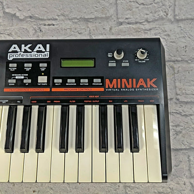 Akai Miniak Virtual Analog Synthesizer with Vocoder