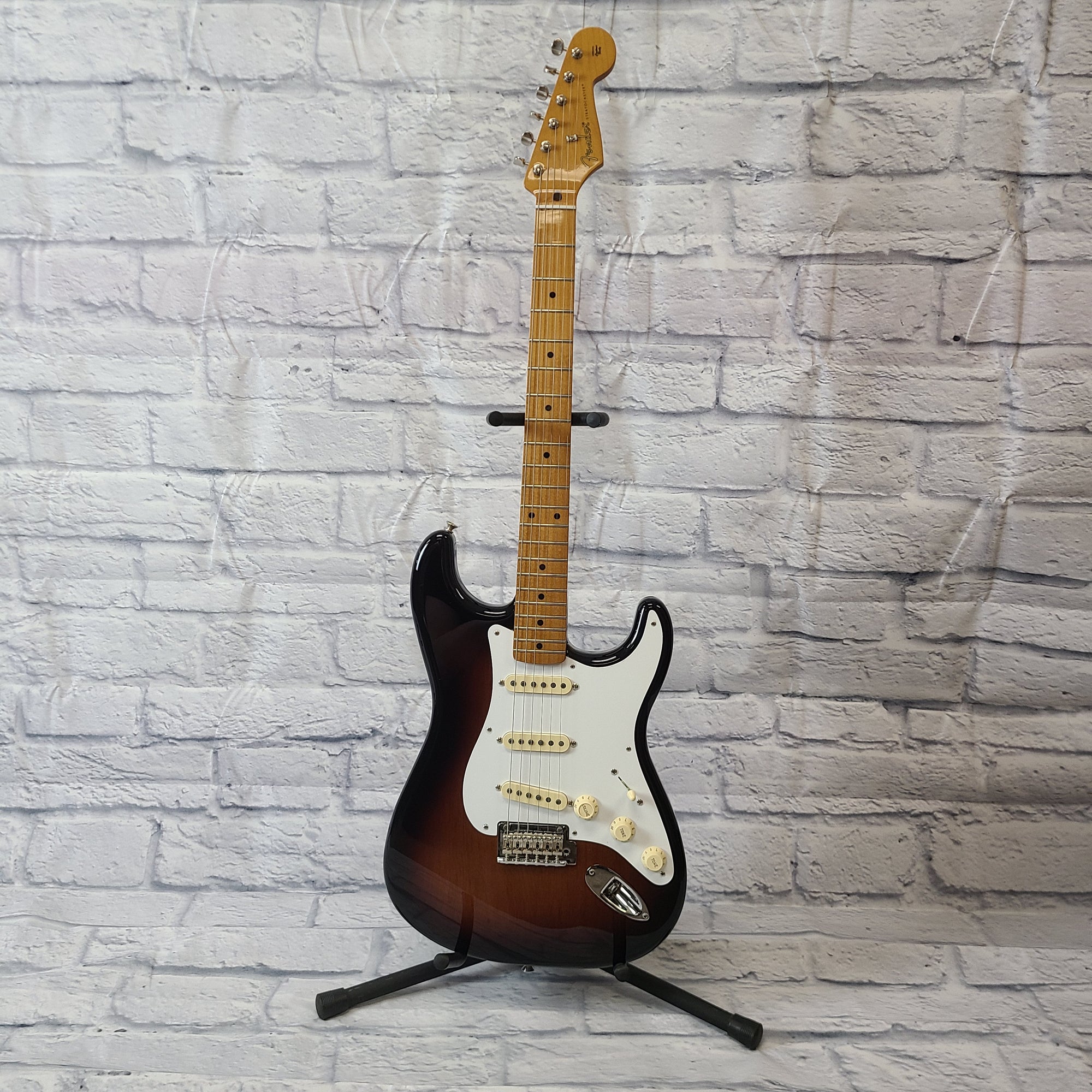 Fender Vintera '50s Stratocaster Modified Electric Guitar - 2-color Sunburst