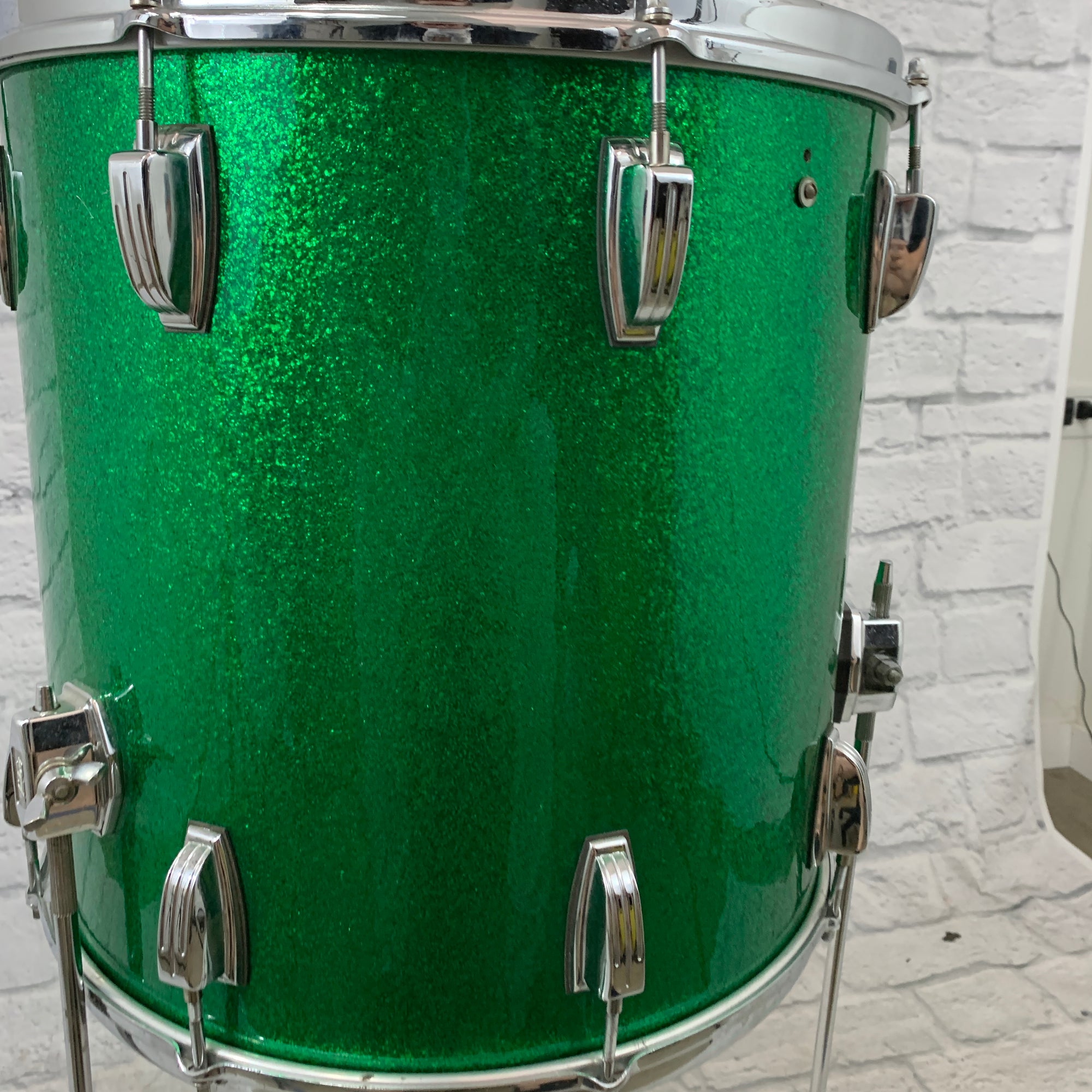 Ludwig B/O Badge 16x15 Floor Tom Green Sparkle 1970