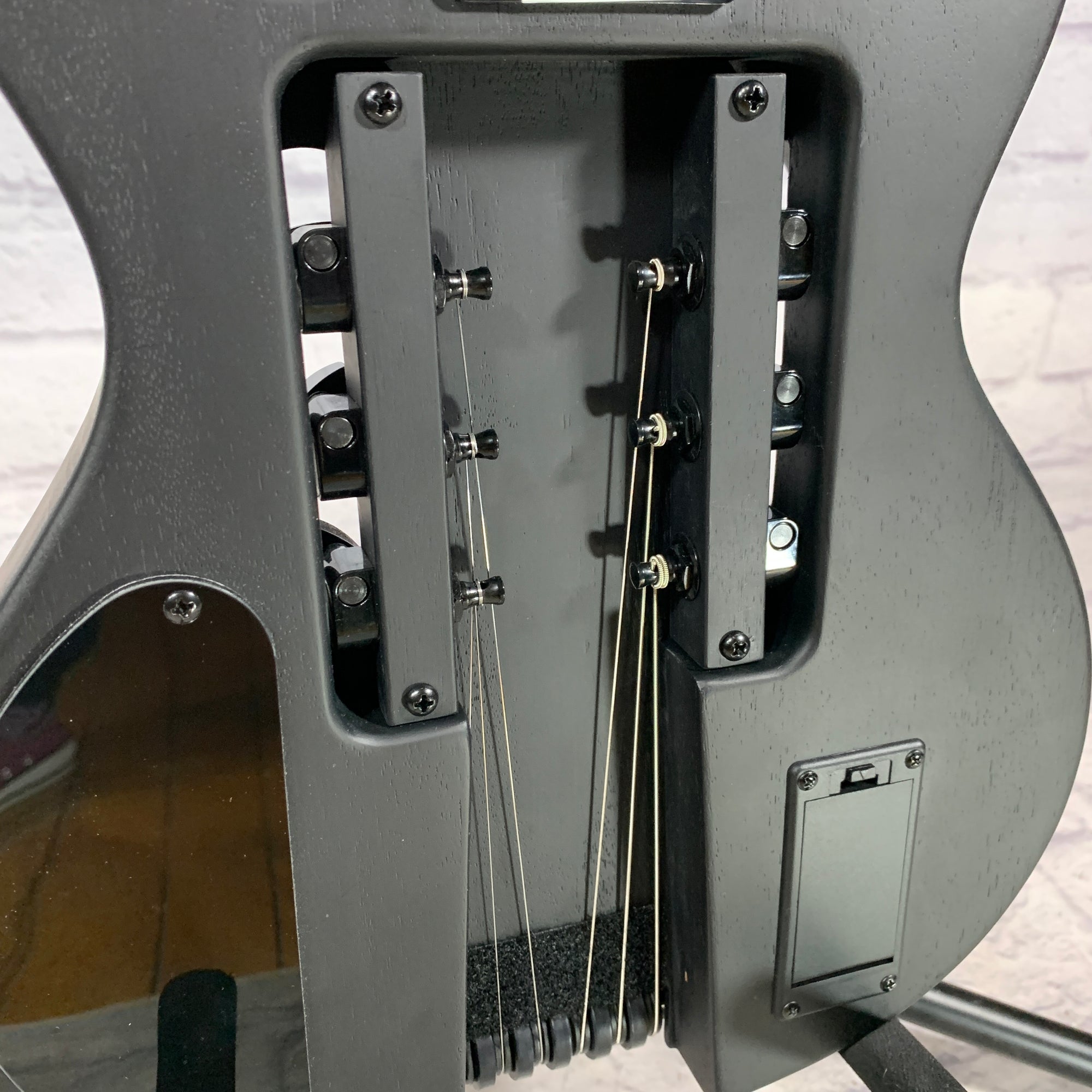 Traveler Electric Travel Guitar EG-1