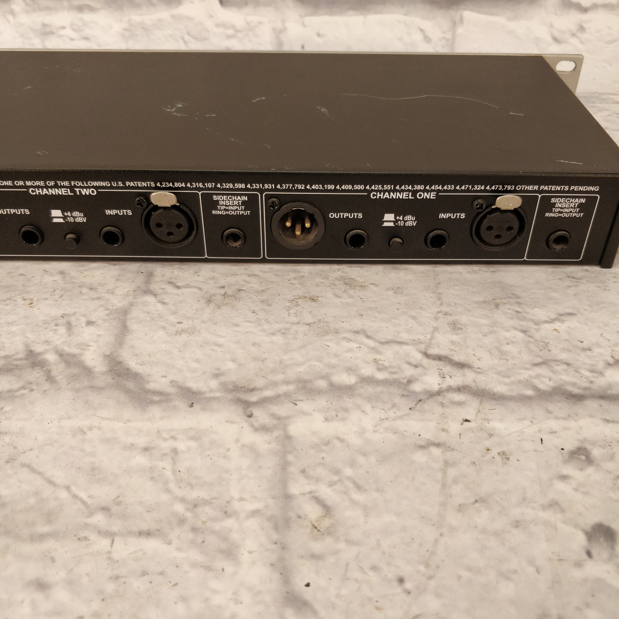 DBX 266XS Stereo Compressor Limiter & Noise Gate Dynamics Processor