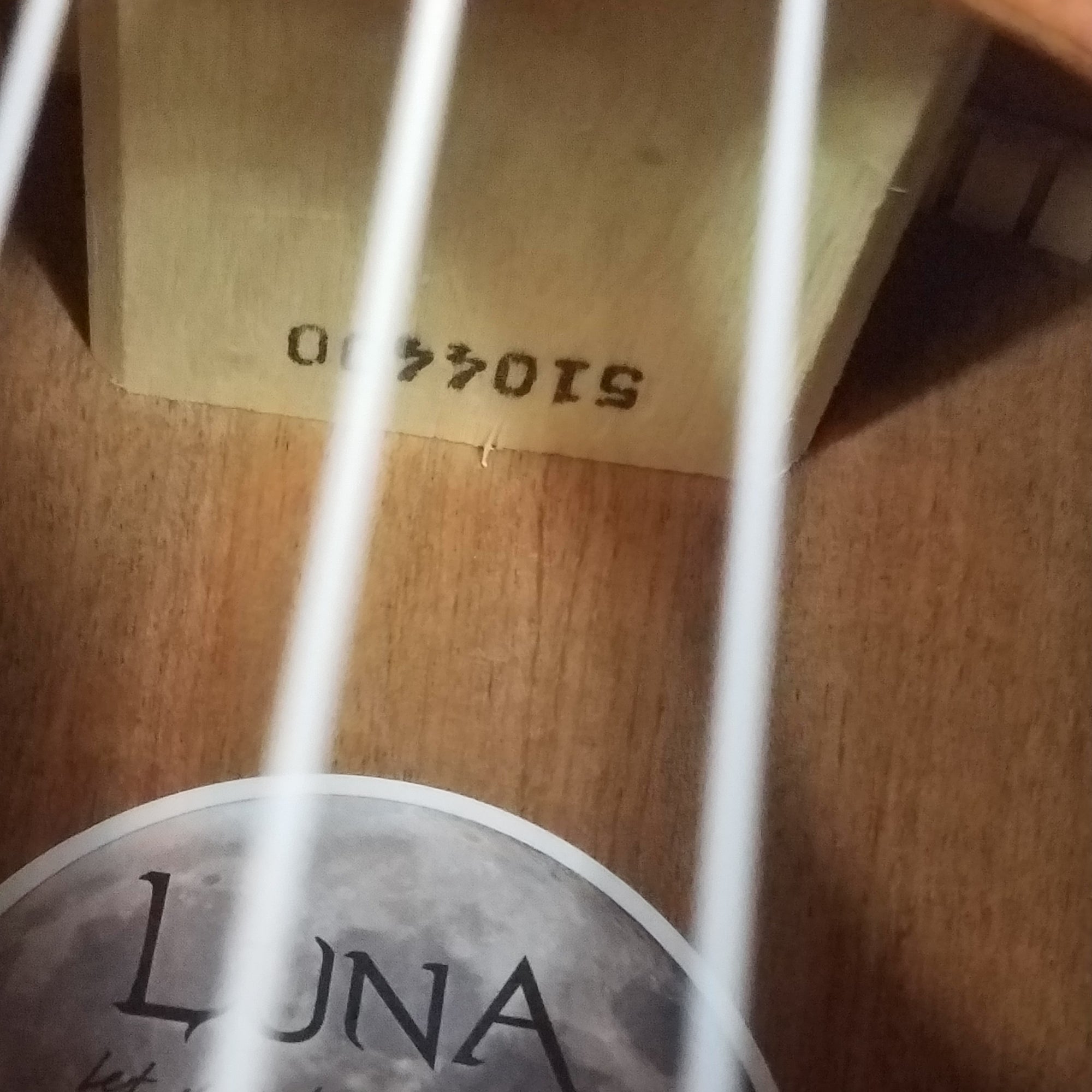 Luna Tenor Ukulele w/ Bag