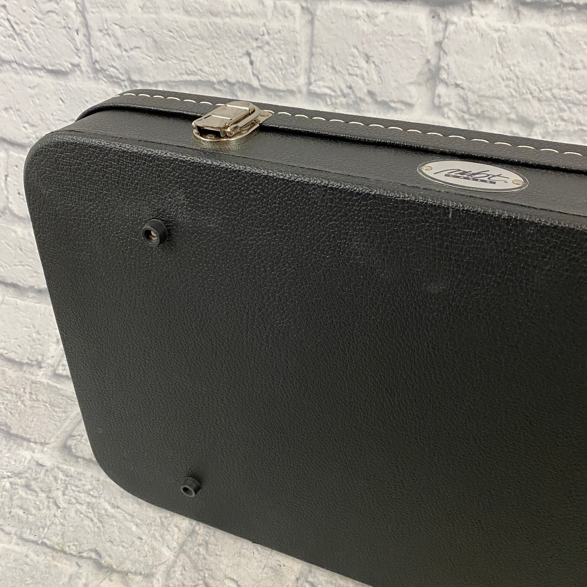 MBT Cases Harshell Universal Case