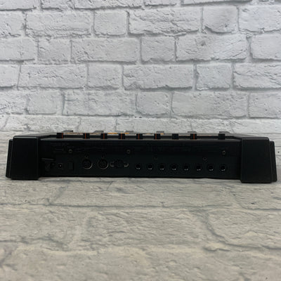 Roland GR-1 Guitar Synthesizer with VHS Instructional Video and Expansion Card - New Old Stock!