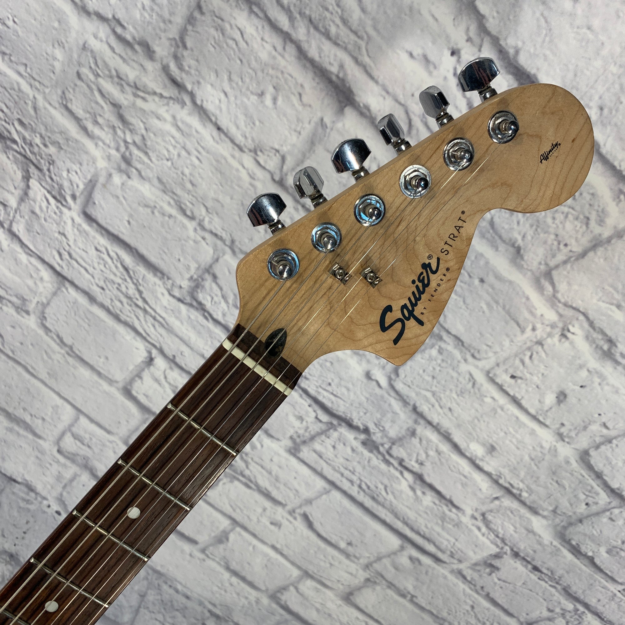 Squier Affinity Stratocaster Electric Guitar Black