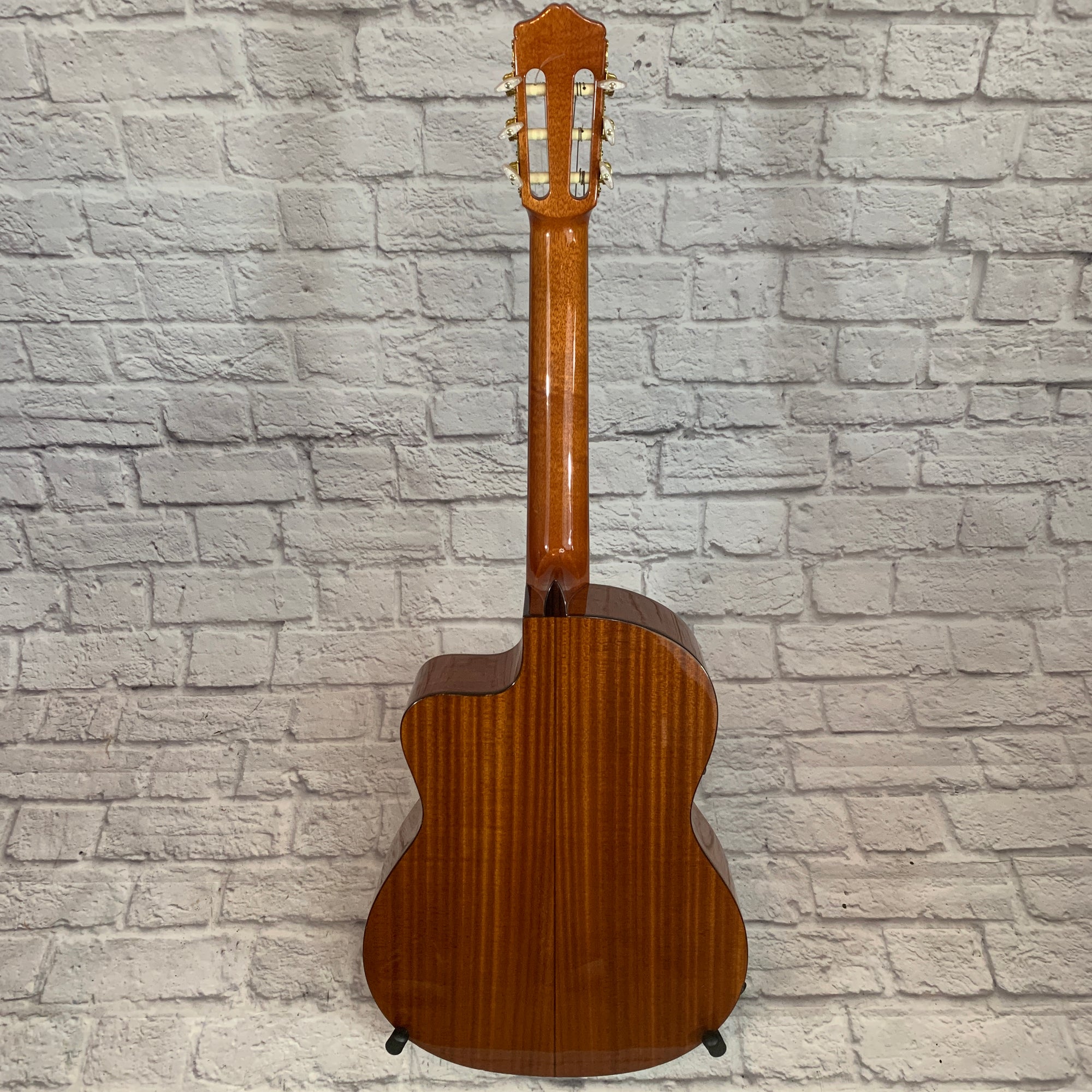 Cordoba Iberia Series C5-CE Classical Acoustic Electric Guitar w/ Hard Case