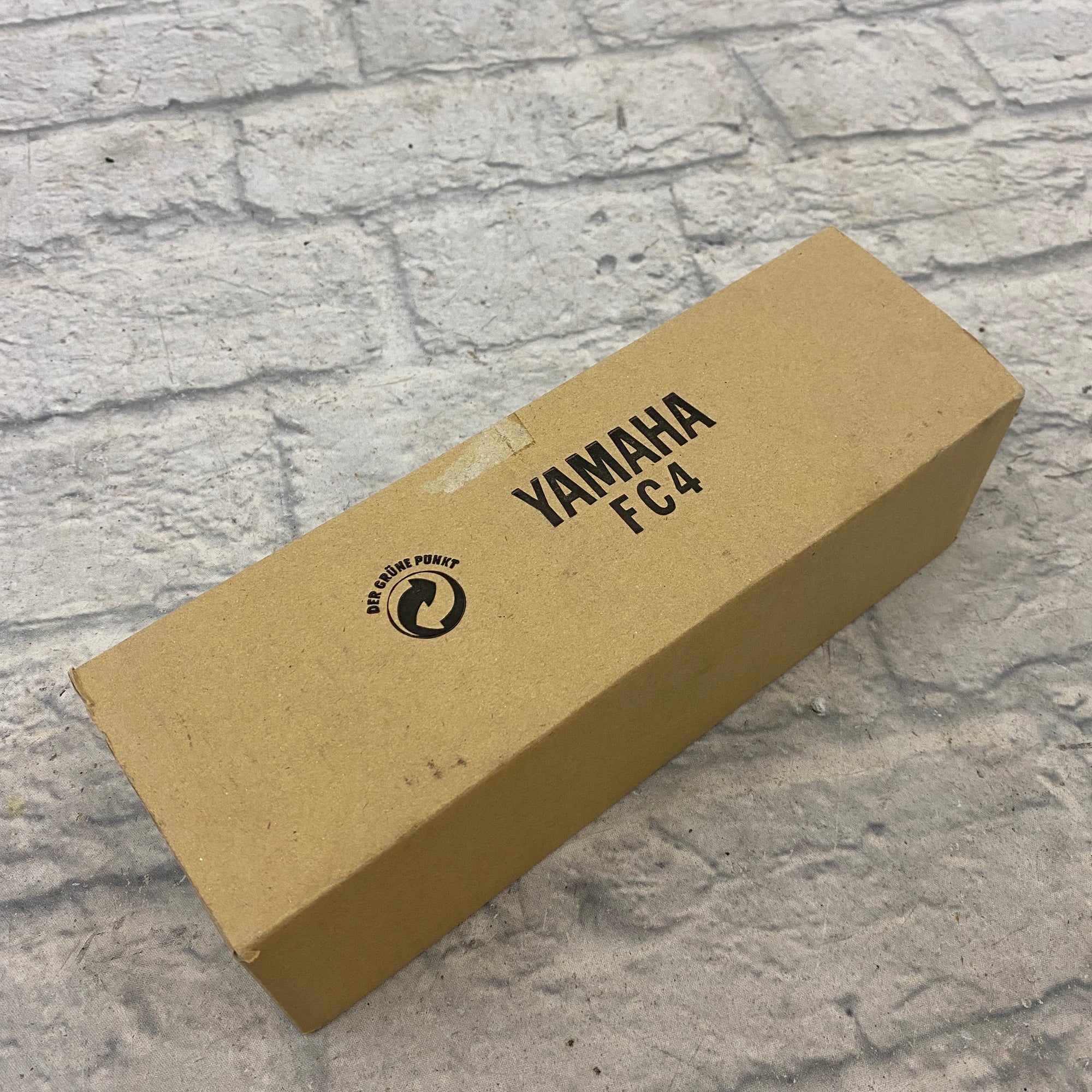 pedal fc4 yamaha Yamaha FC-4 Sustain Pedal for Keyboard