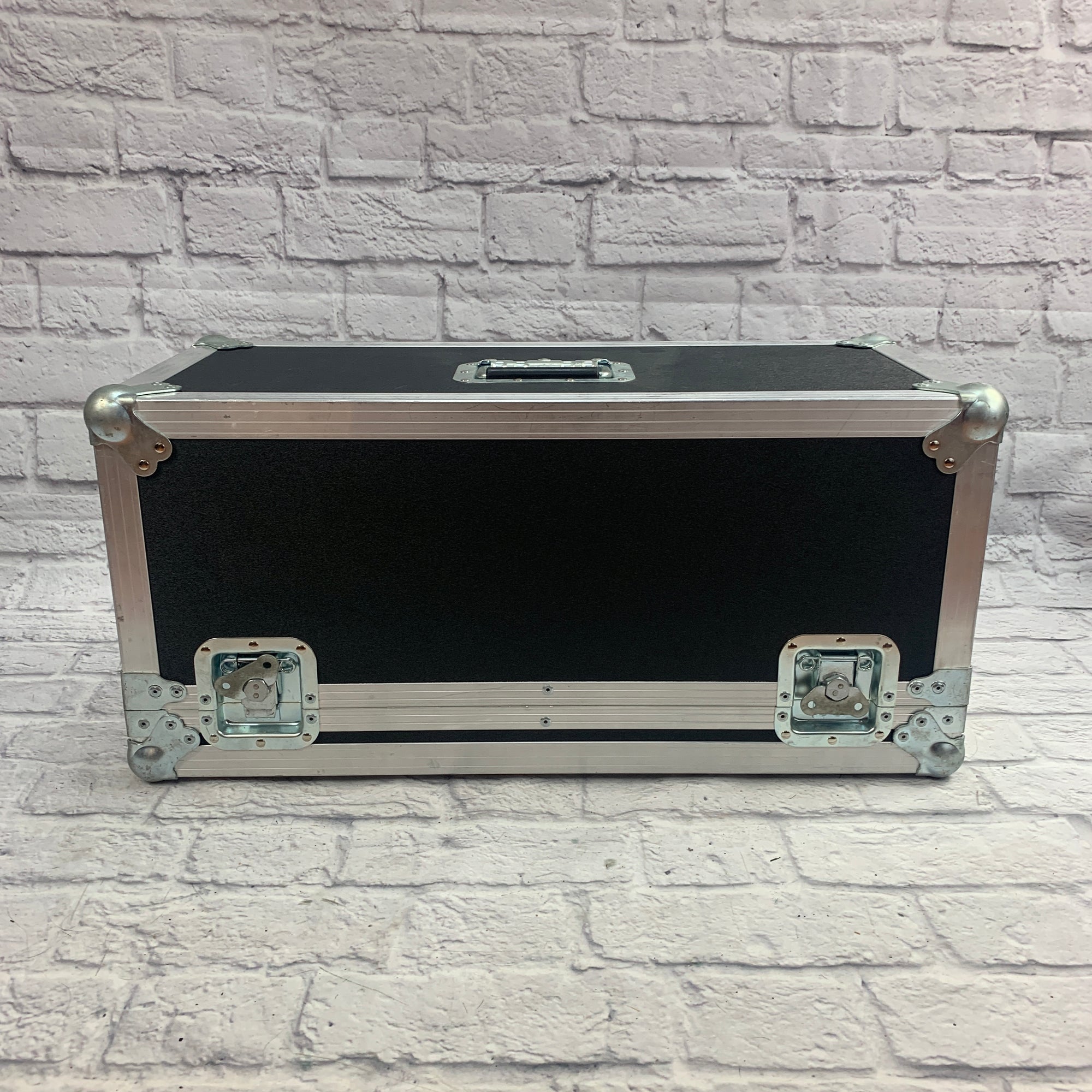Penn-Elcom Amp Head Road Case