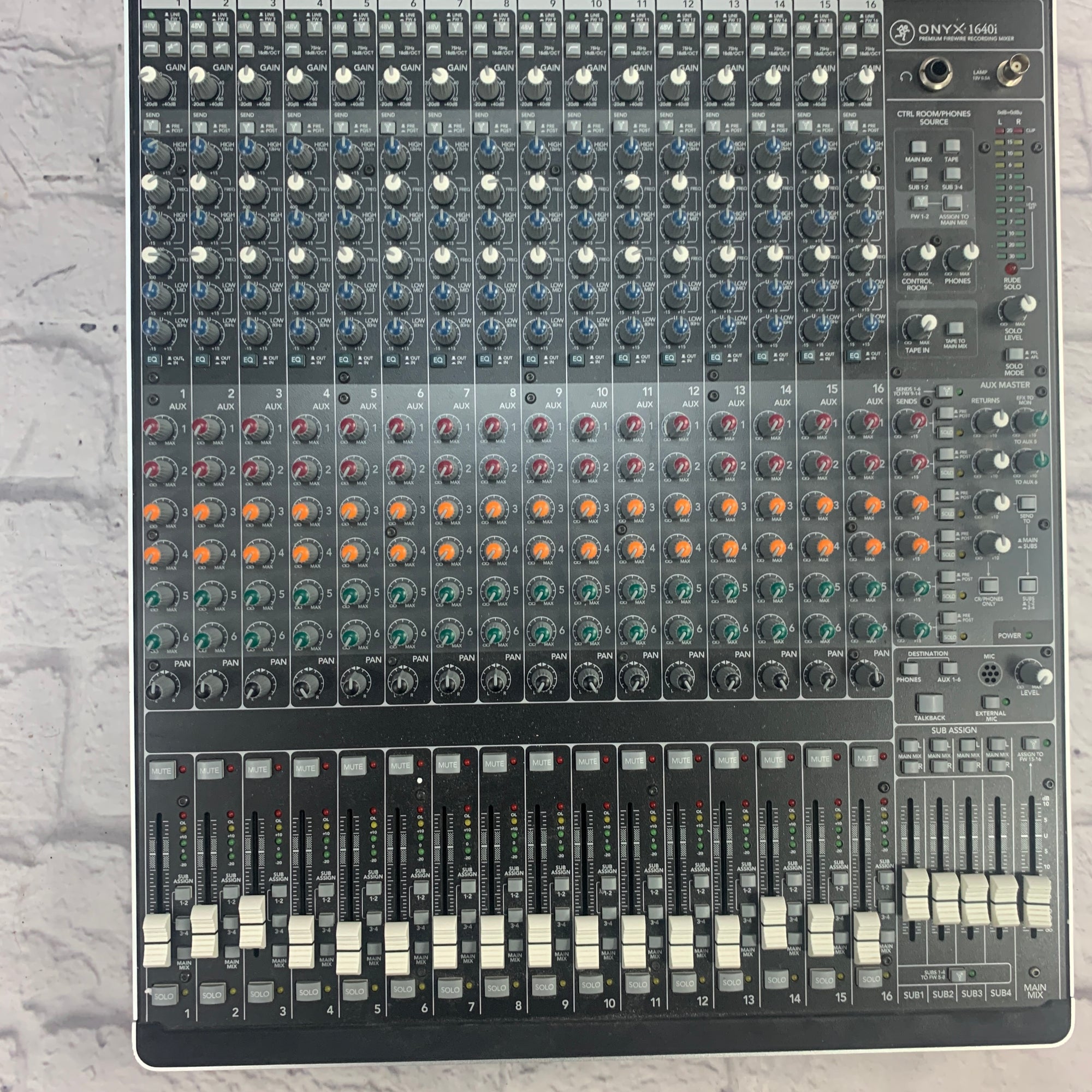 Mackie Onyx 1640i 16 Channel Mixer with Firewire