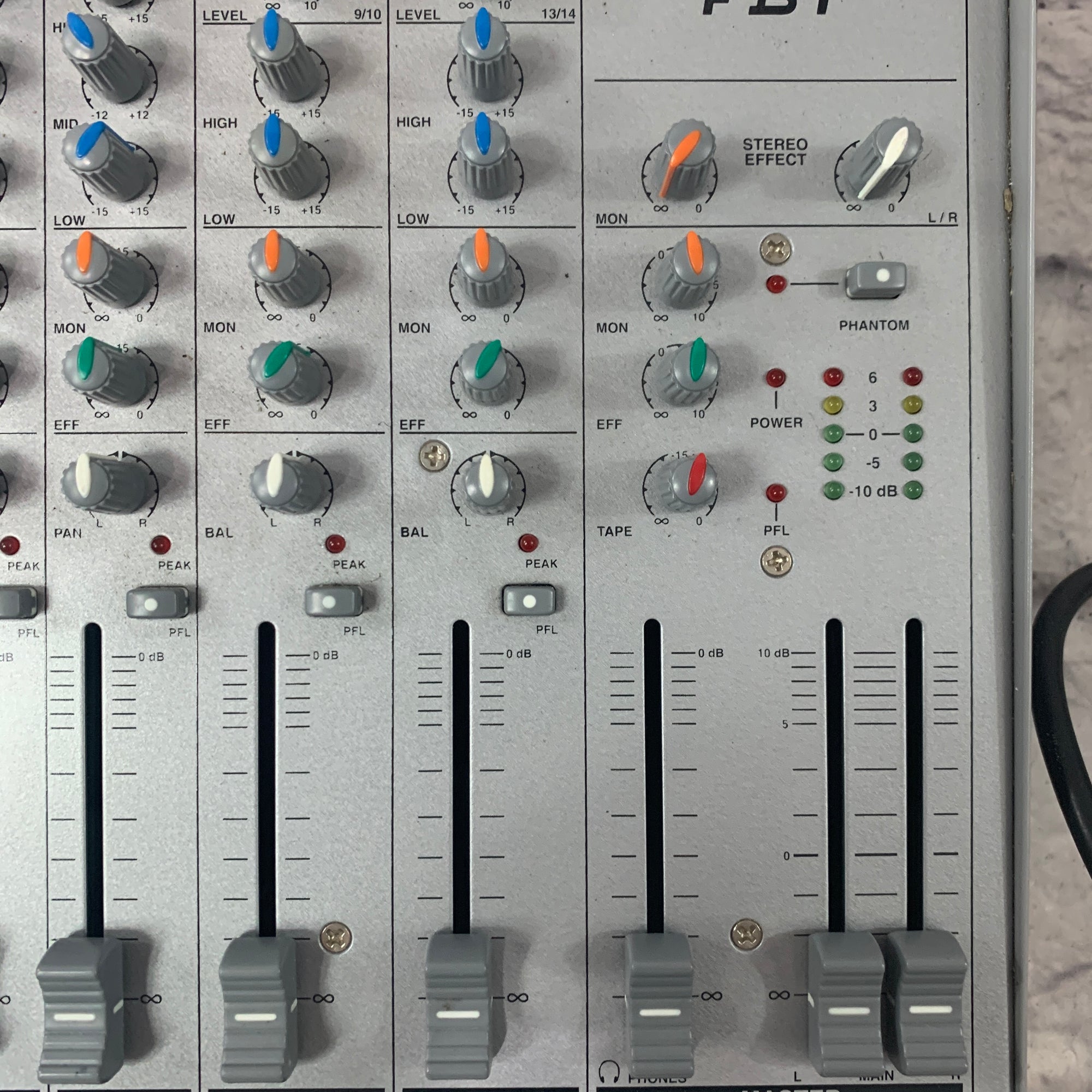 FBT PK-14xA 14 Channel Powered Mixer