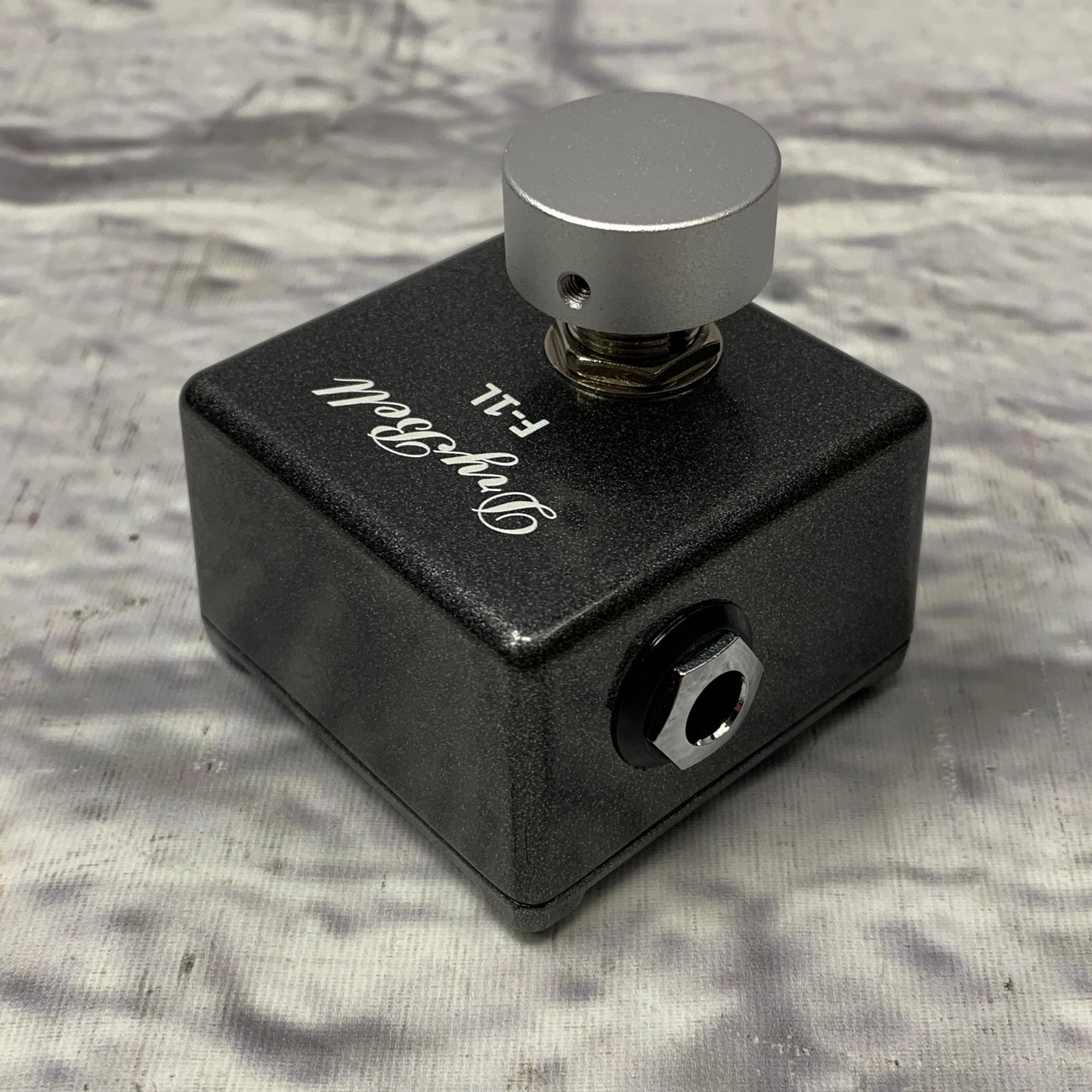 Dry Bell Vibe Machine V2 w/ Tap Tempo Switch