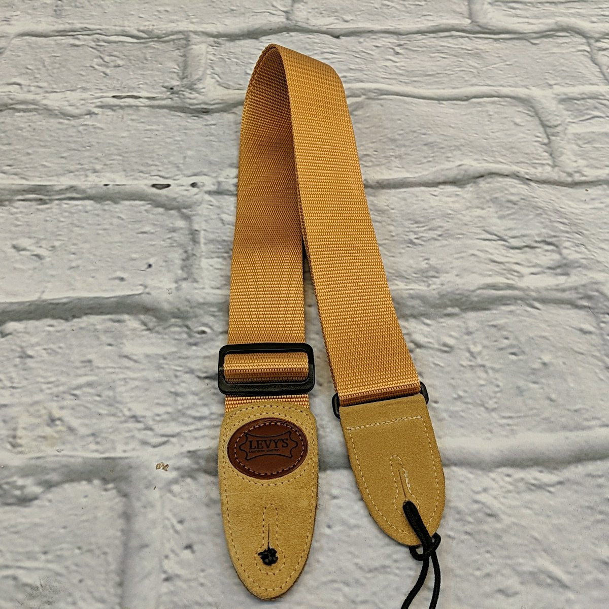Levy's MSS8 Tan 2" Wide Soft-hand Polypropylene Guitar Strap with Leather Ends