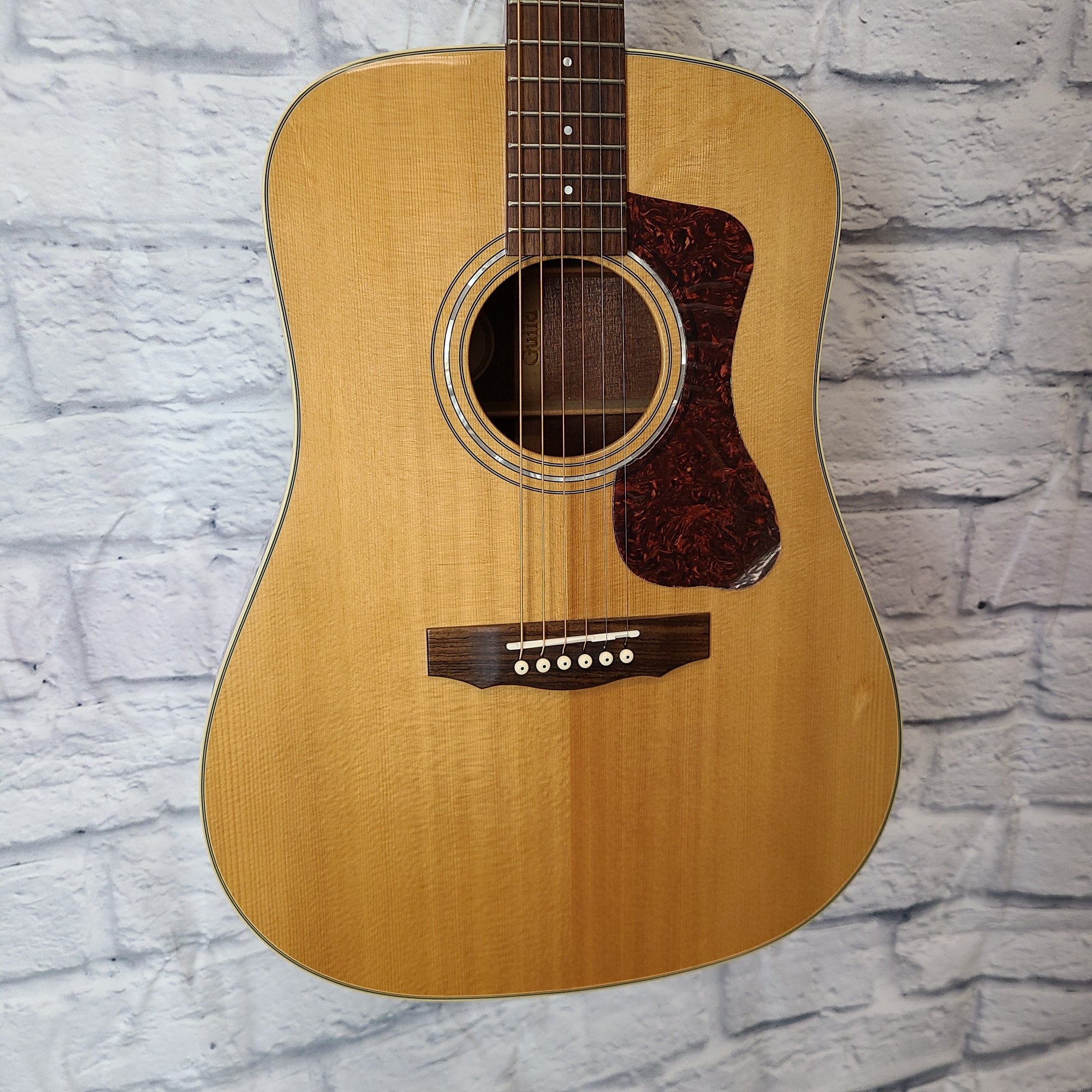 Guild D-140 Westerly Dreadnought  Acoustic Guitar - Natural Gloss - With case