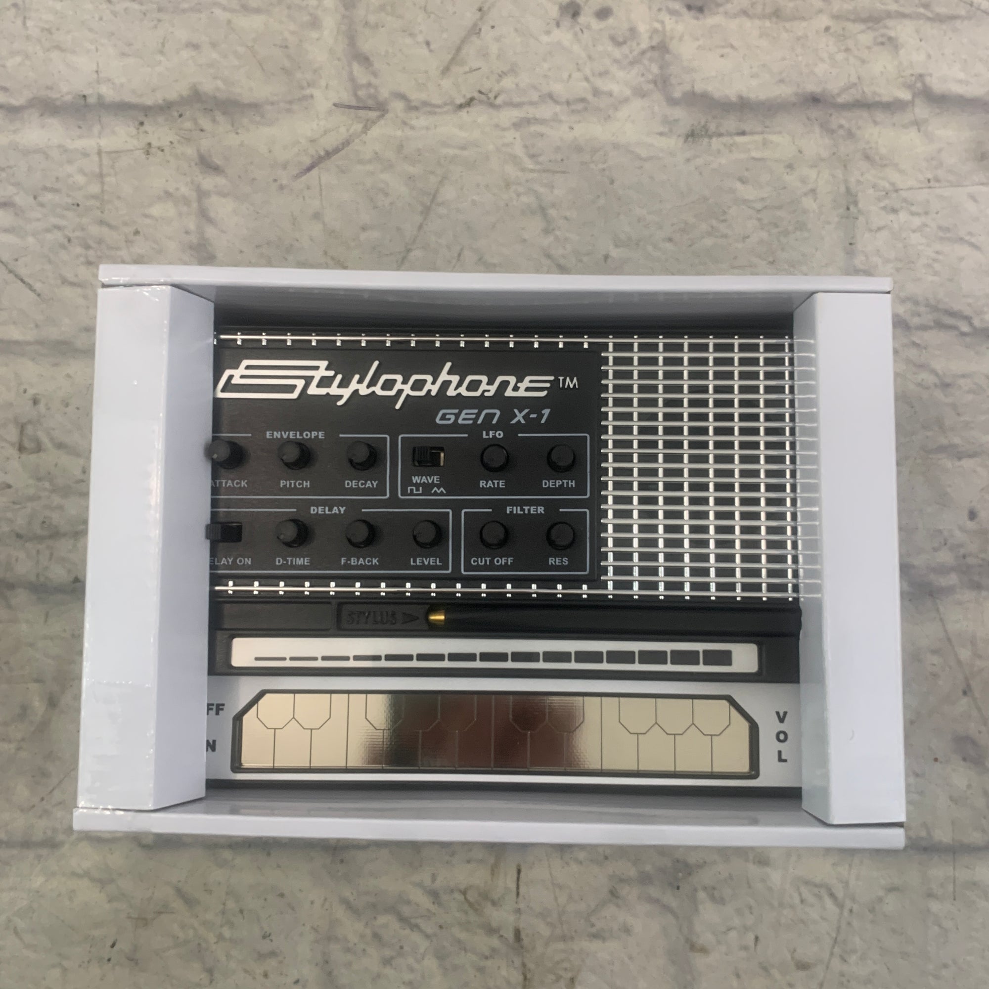 Dubreq Stylophone Gen x-1 Portable Analog Synth