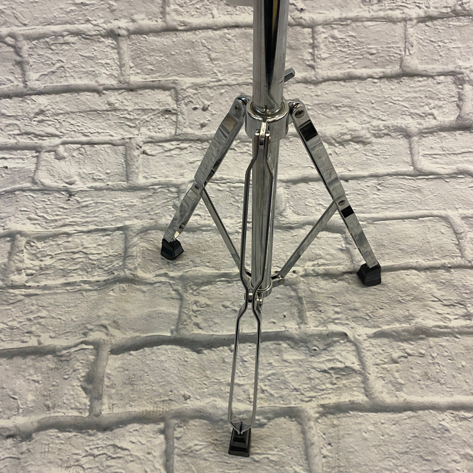 TKO Cymbal Medium Heavy Cymbal Boom Stand