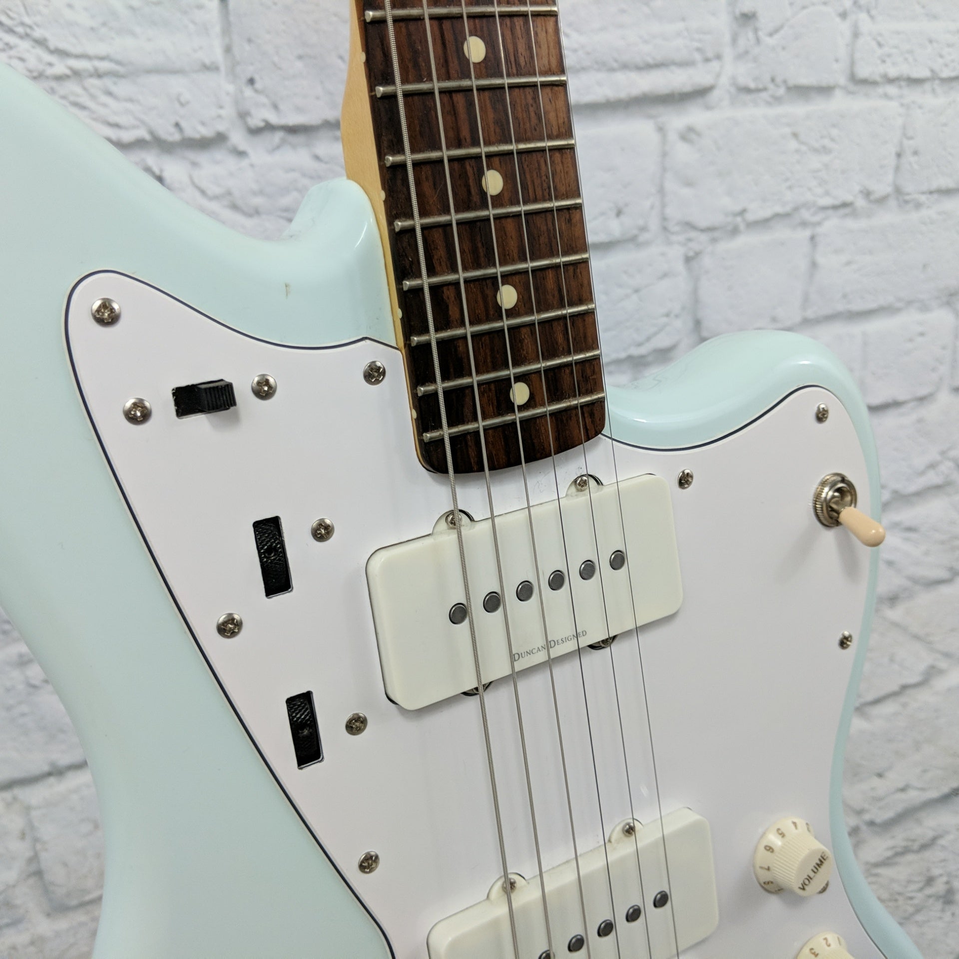 2016 Squier Sonic Blue Jazzmaster