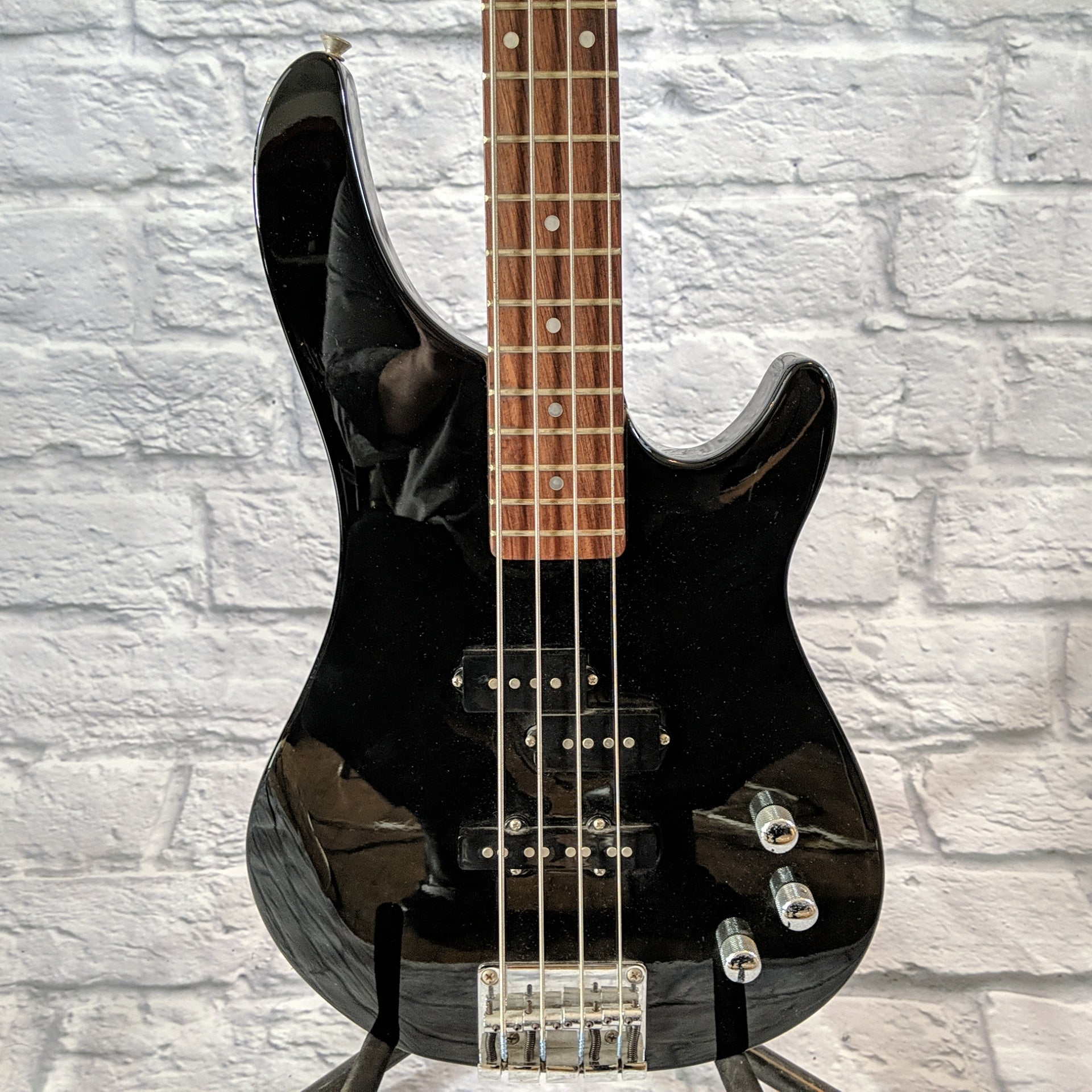Jackson 4 String PJ Bass Guitar - Evolution Music