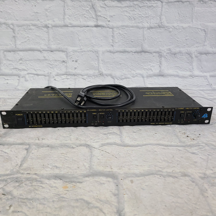 AB International Model 215 Rack EQ