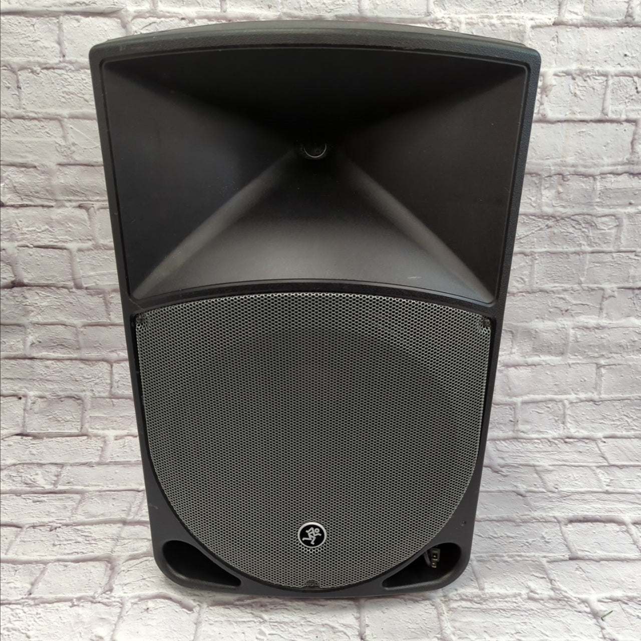 Mackie TH-15A Thump Powered Speaker