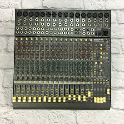 Mackie CR1604VLX 16 Channel Passive Mixer