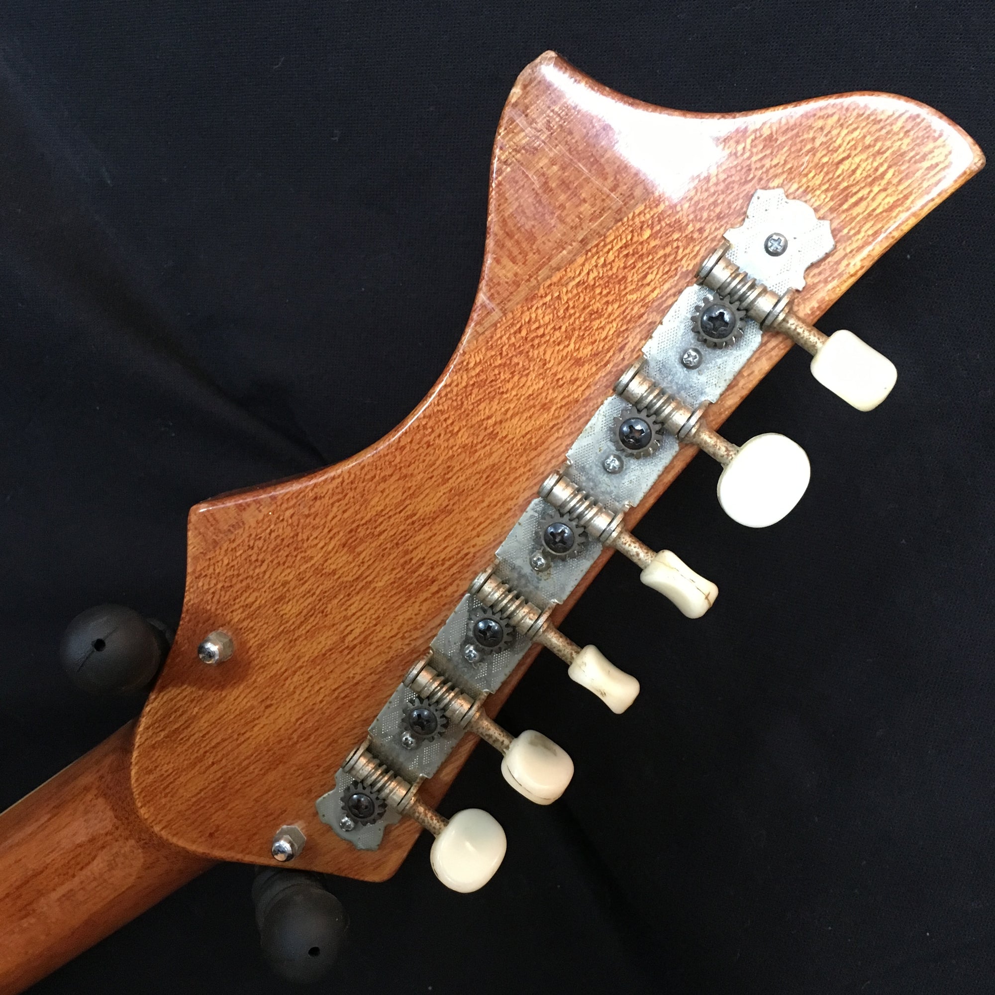 Barcley Vintage 1960s Electric
