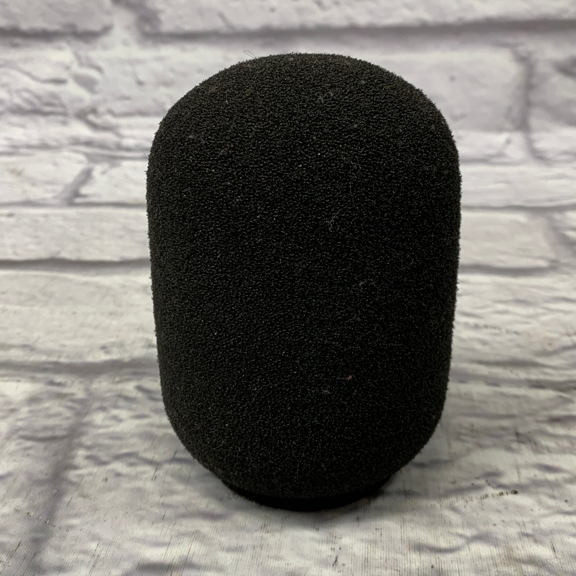 Shure SM7B Cardioid Dynamic Microphone