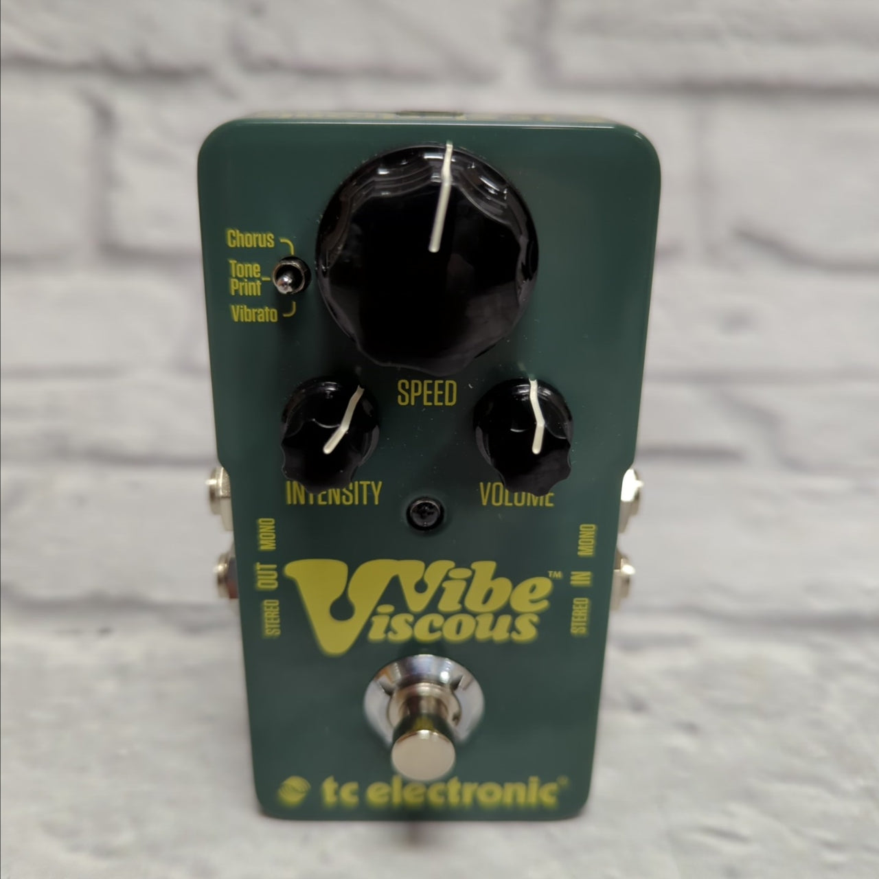 TC Electronic Viscous Vibe Vibrato Pedal