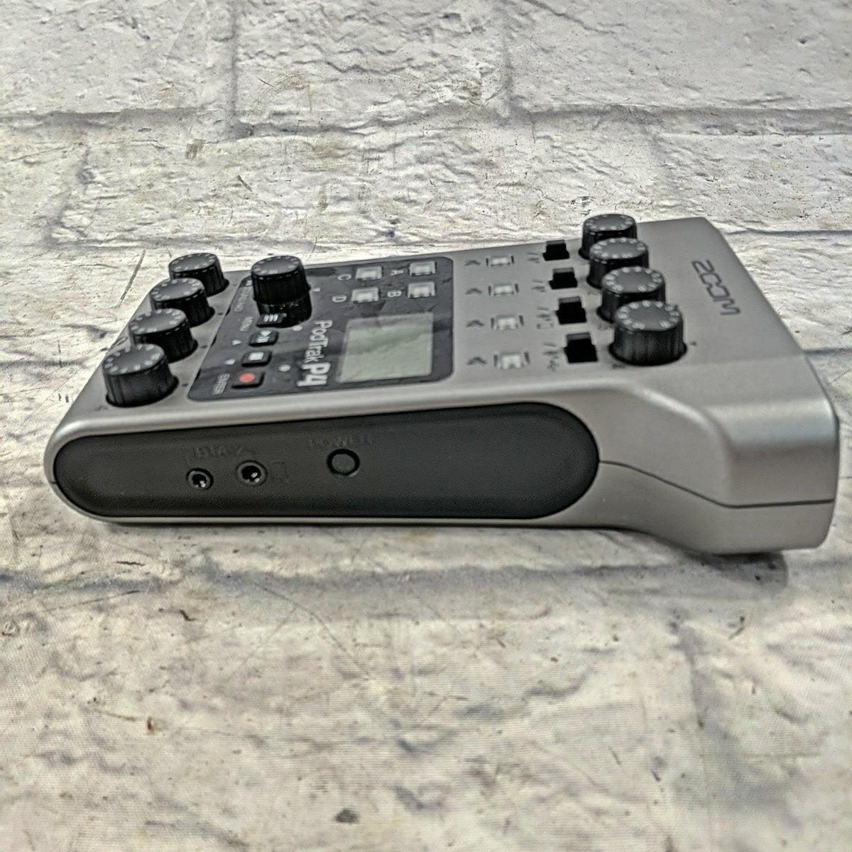 Zoom PodTrak P4 Podcasting Interface