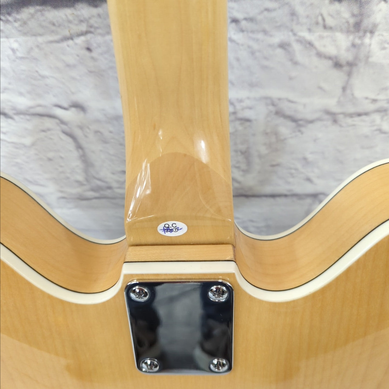 Oscar Schmidt OE30F Semi Hollow