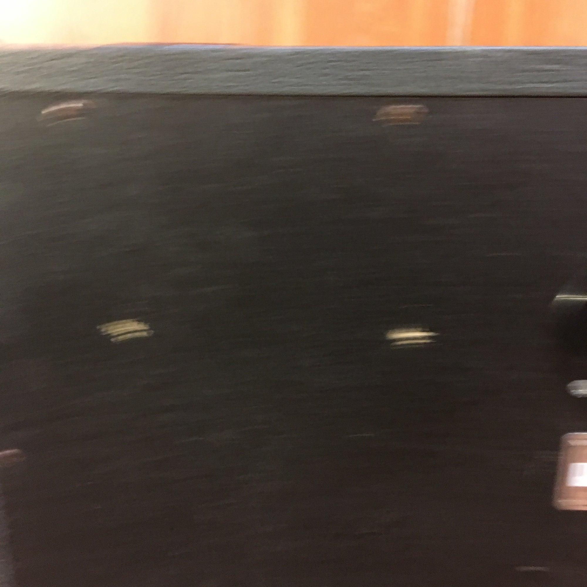 ** Marshall AVT412 Lead 412 Slant Guitar Cabinet