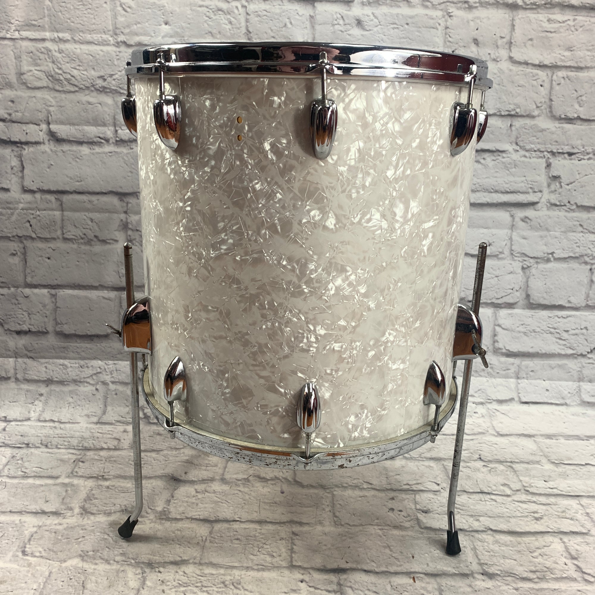 Vintage 1970s Slingerland 16 x 16 White Marine Pearl Floor Tom
