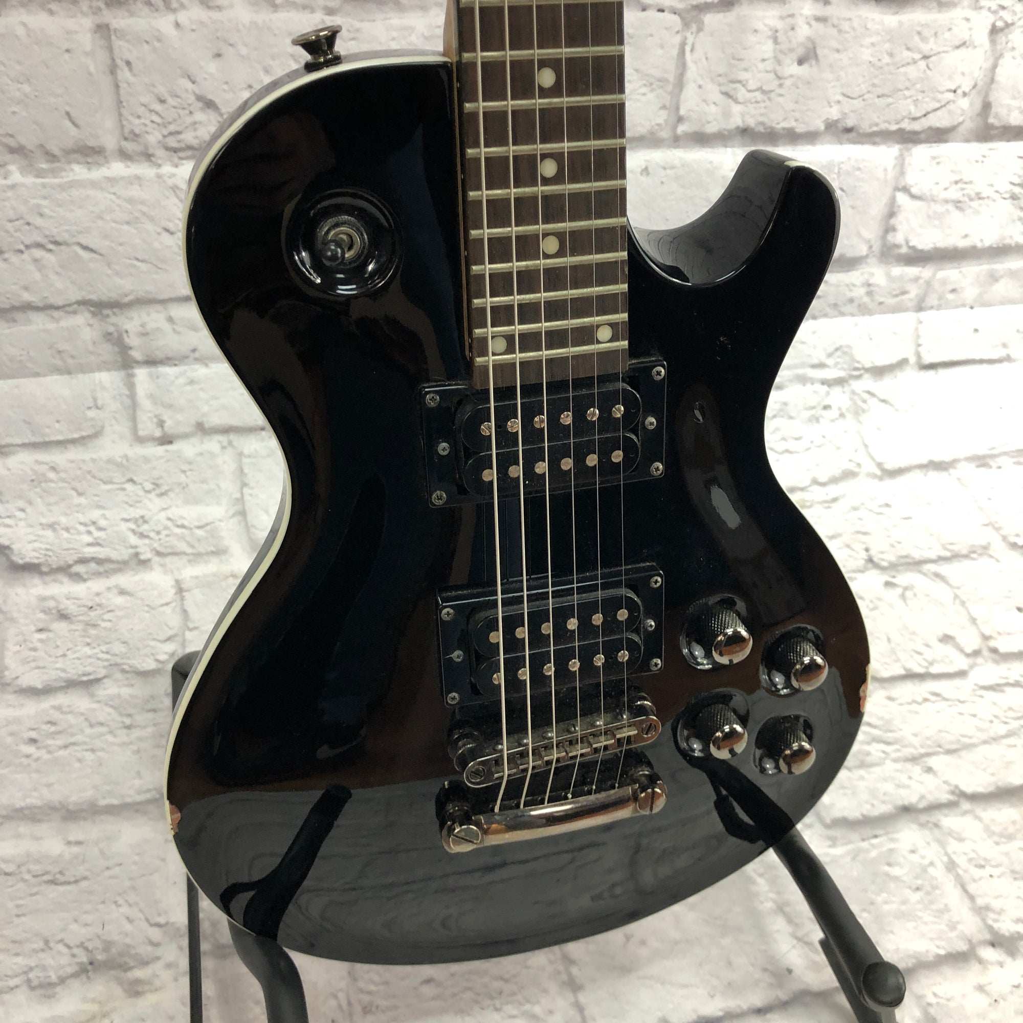 Charvel Desolator DS3 LP Style Electric Guitar