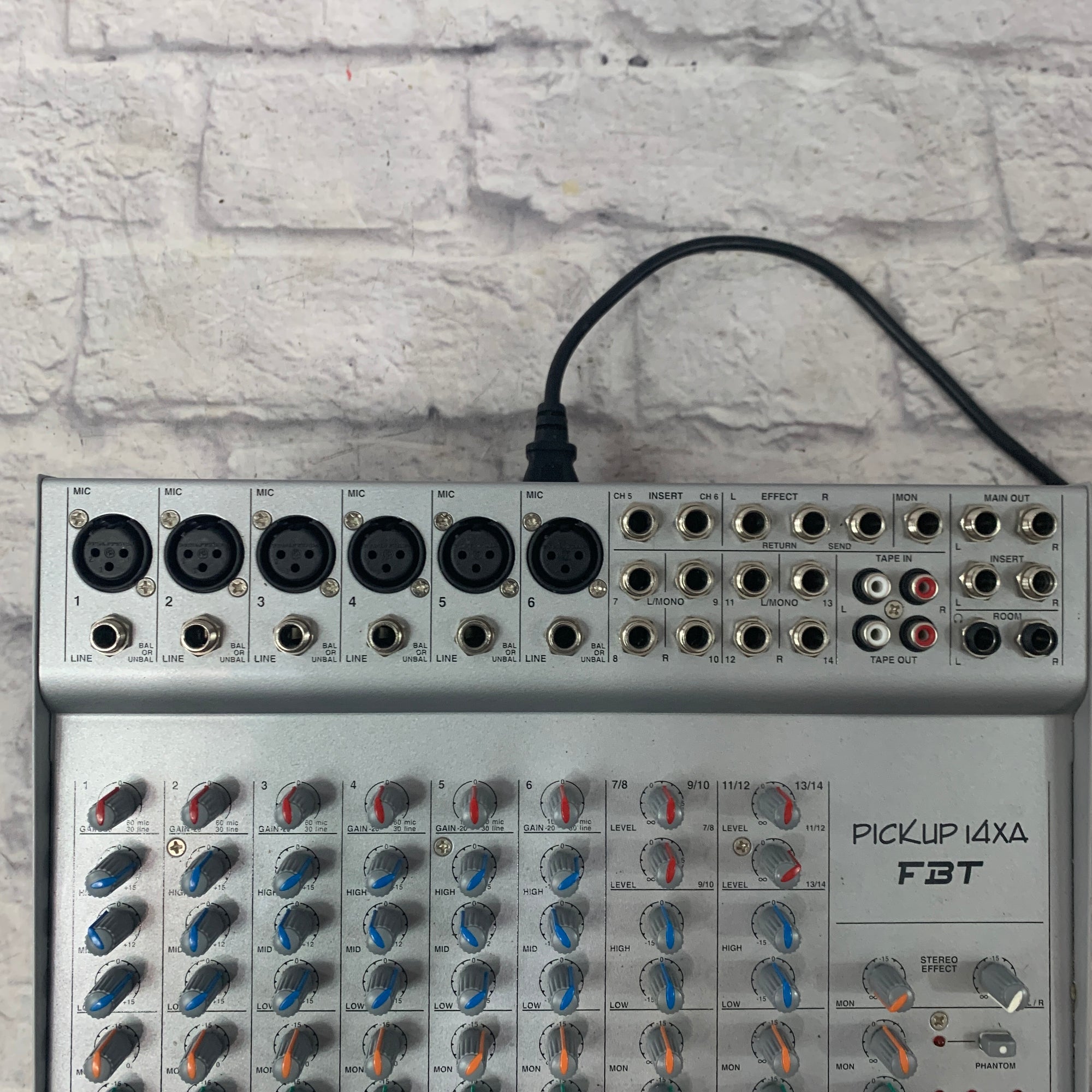 FBT PK-14xA 14 Channel Powered Mixer