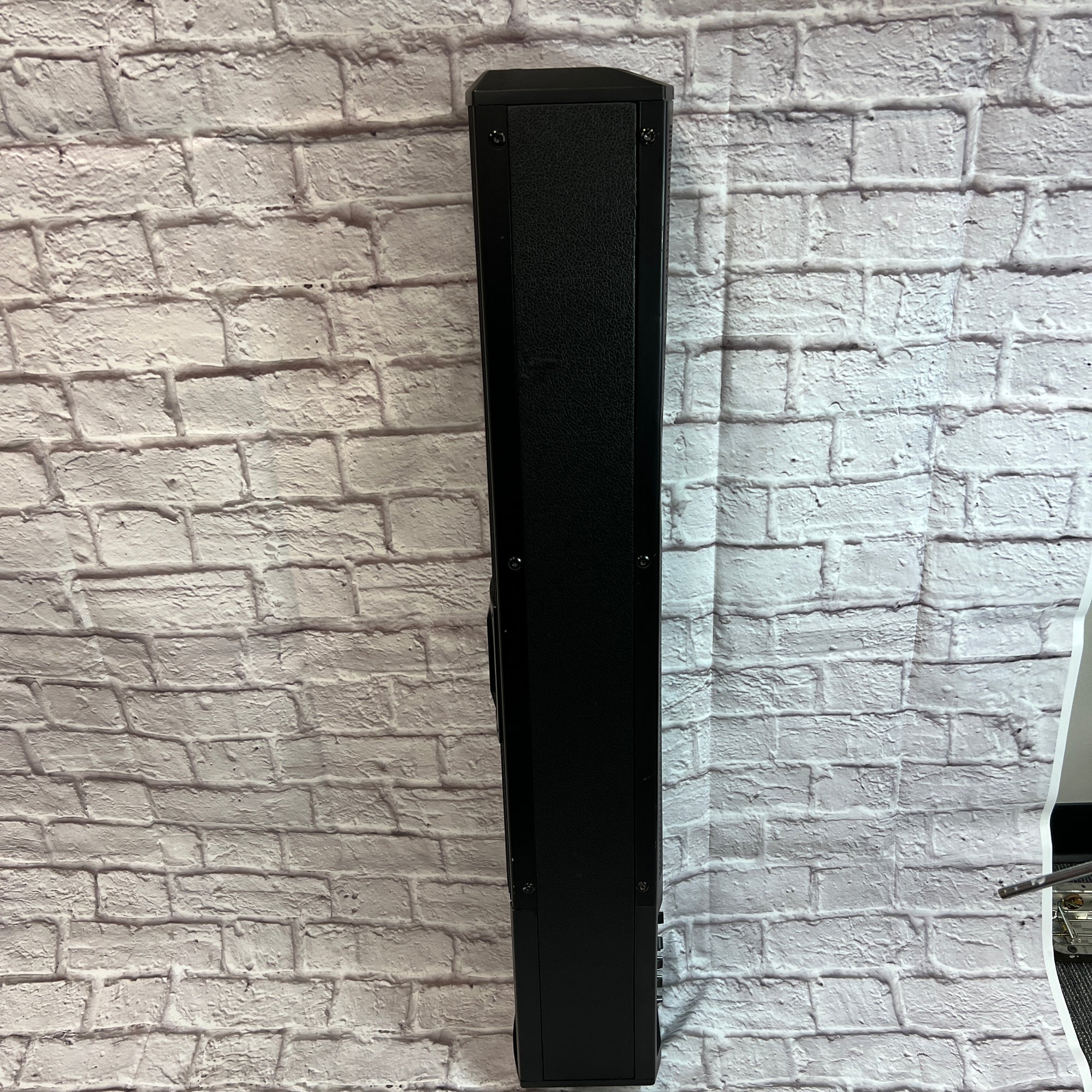 Fishman PRO-AMP-SL1 SA220 Acoustic Guitar PA Amplifier for parts or repair