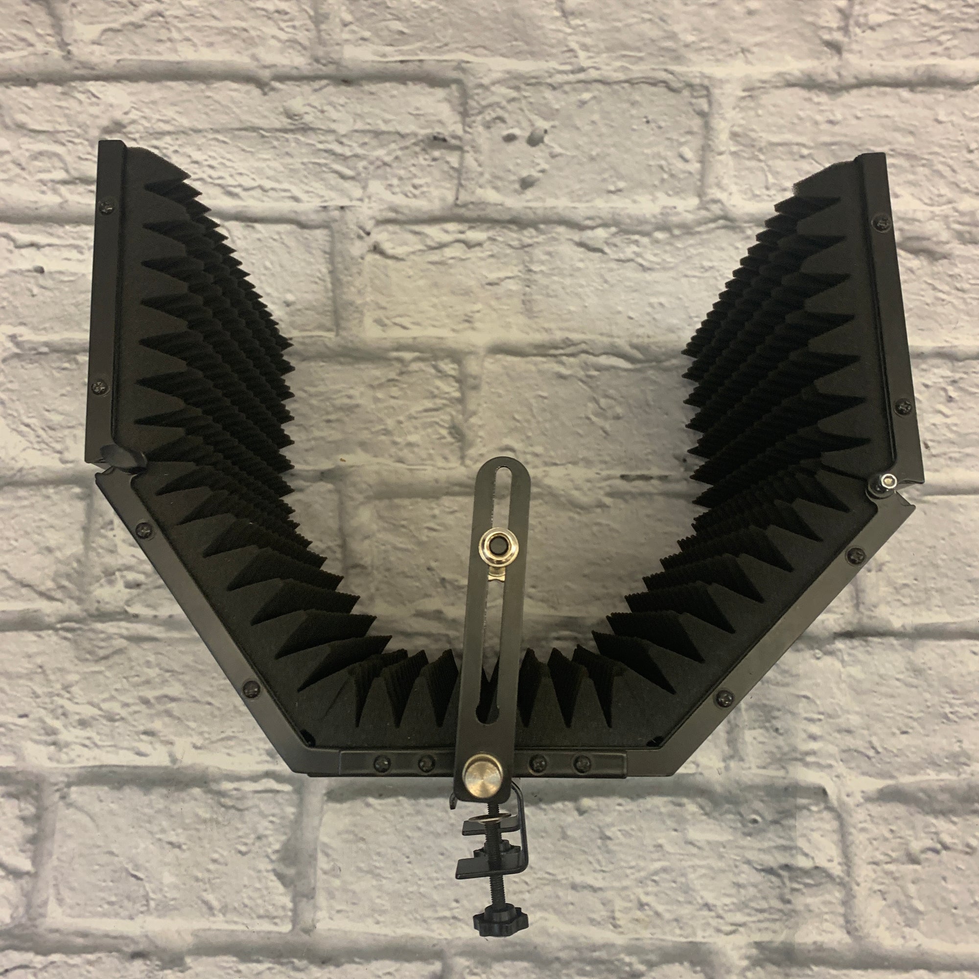Griffin Microphone Isolation Shield