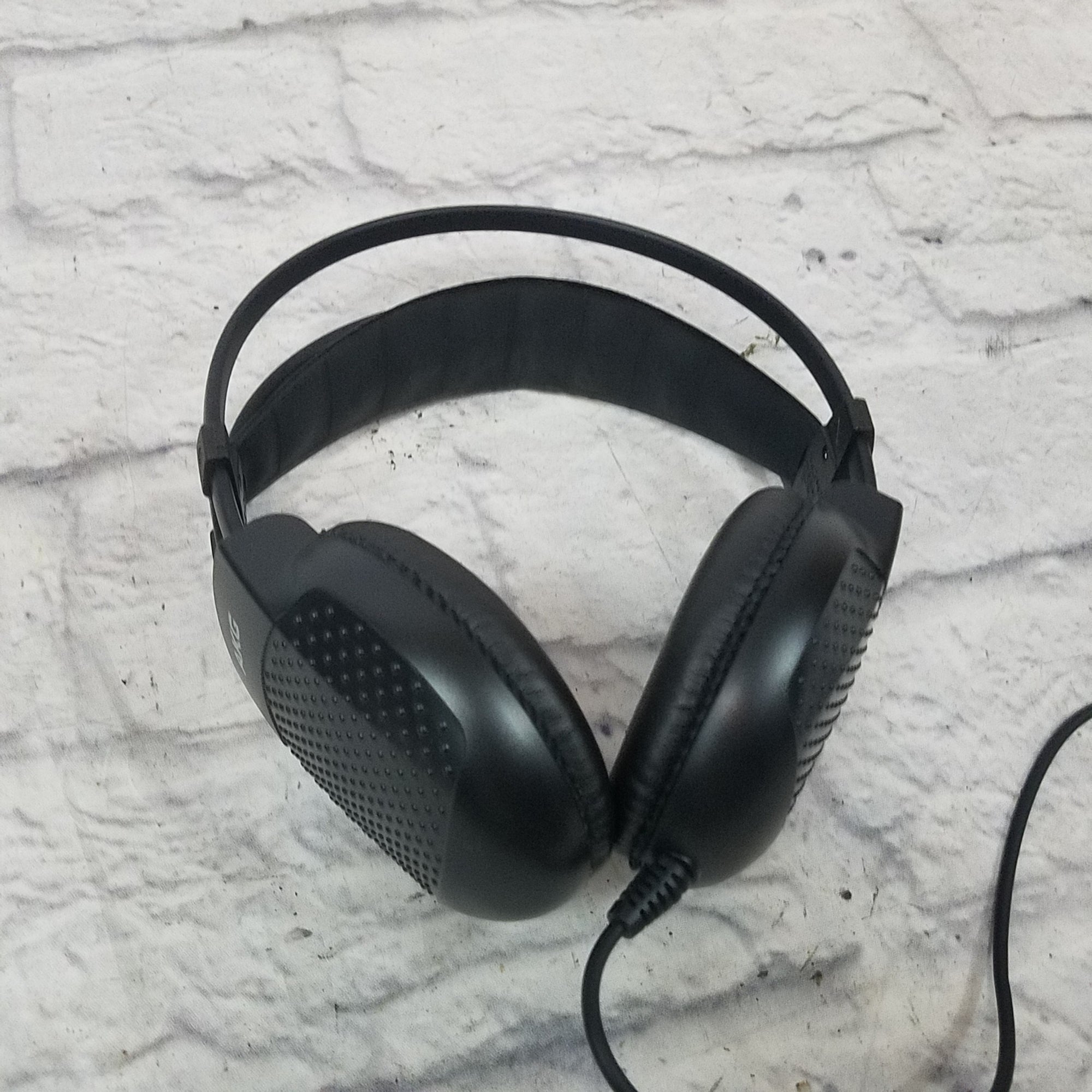 AKG K44 Perception Semi-Closed Back Studio Headphones Evolution