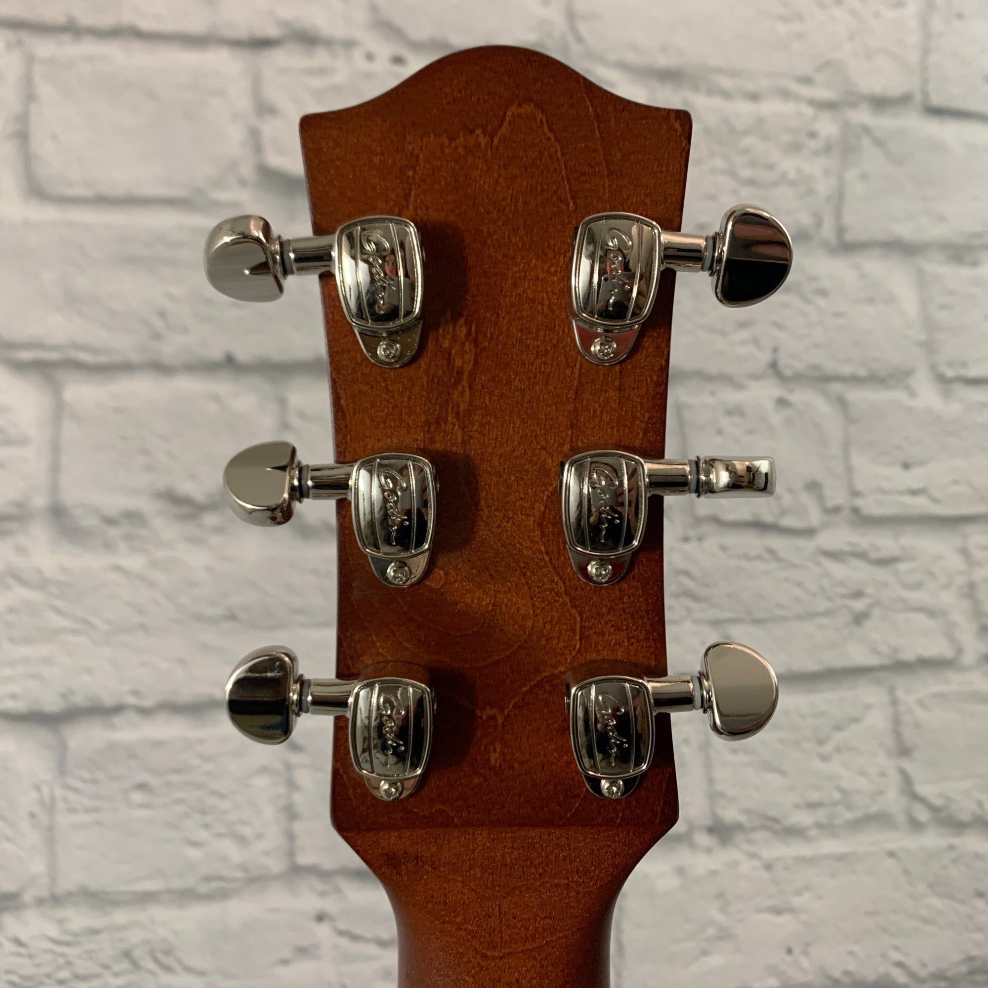 Godin 5th Ave Kingpin II Hollow Body Electric w/ Case