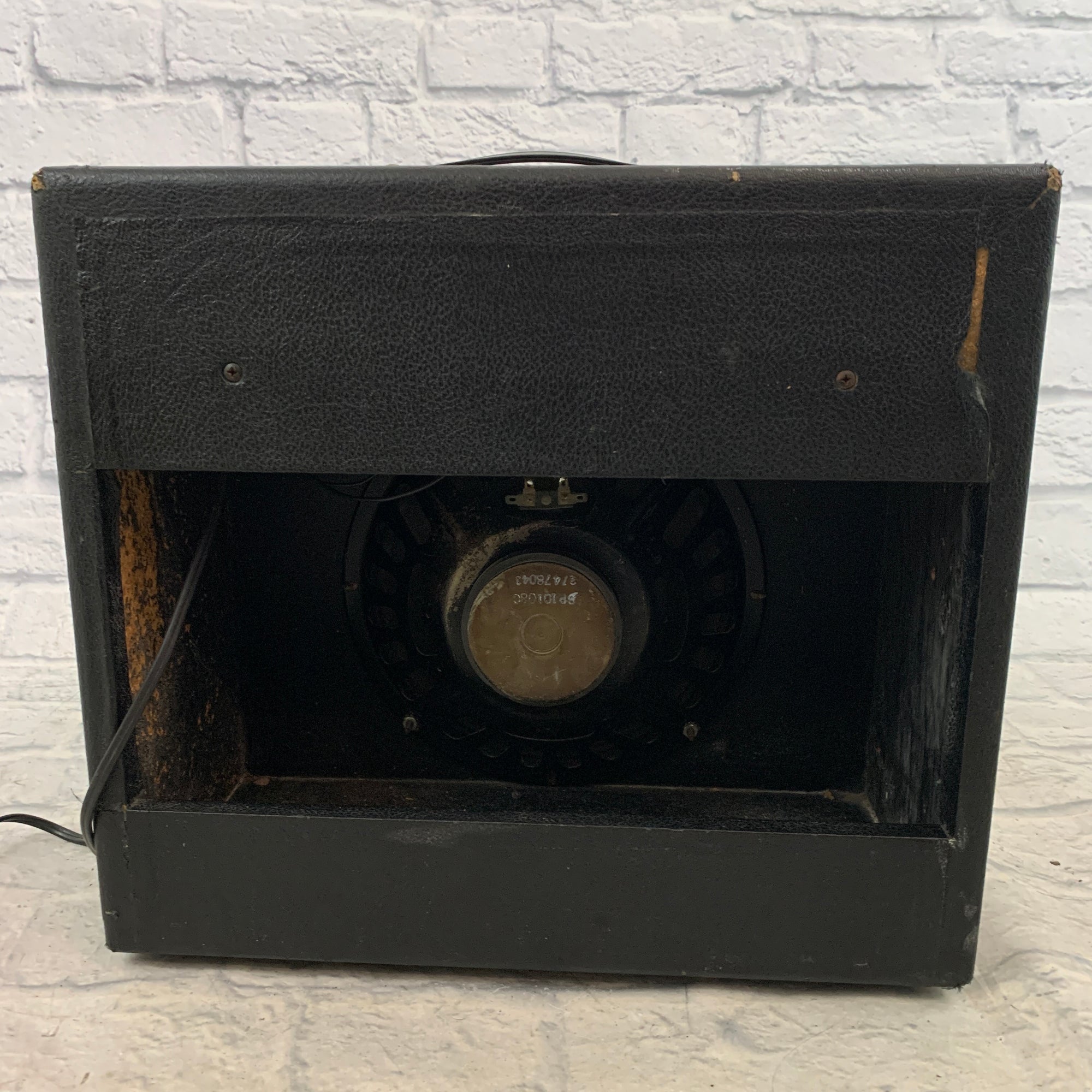 Rickenbacker TR7 Guitar Combo Amp