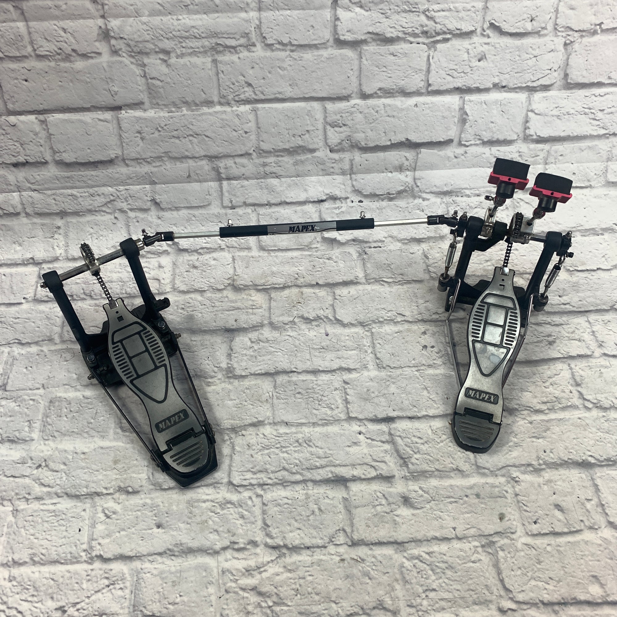 Mapex Double Kick Pedal w/ DW Beaters