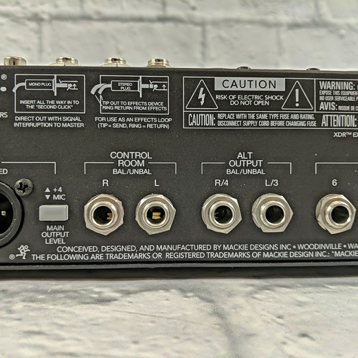 Mackie 1402-VLZPro 14-Channel Mixer