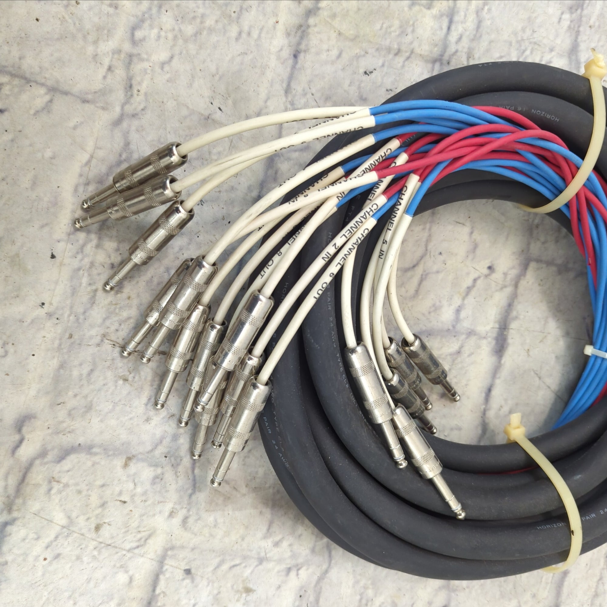 Horizon 16 Pair 24 AWG Type CL2 Snake